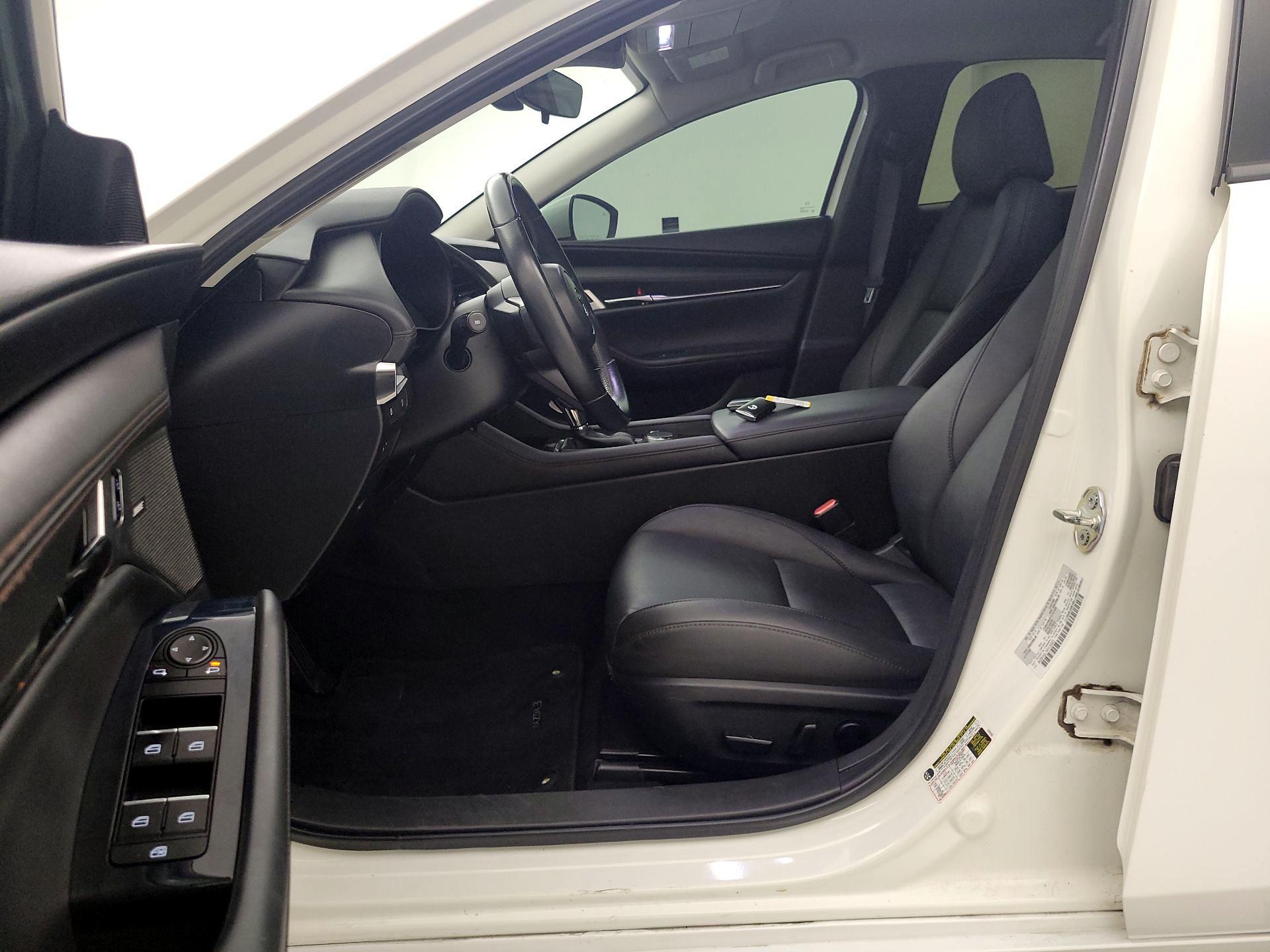 Thumbnail: 2019 Mazda Mazda3 - 11