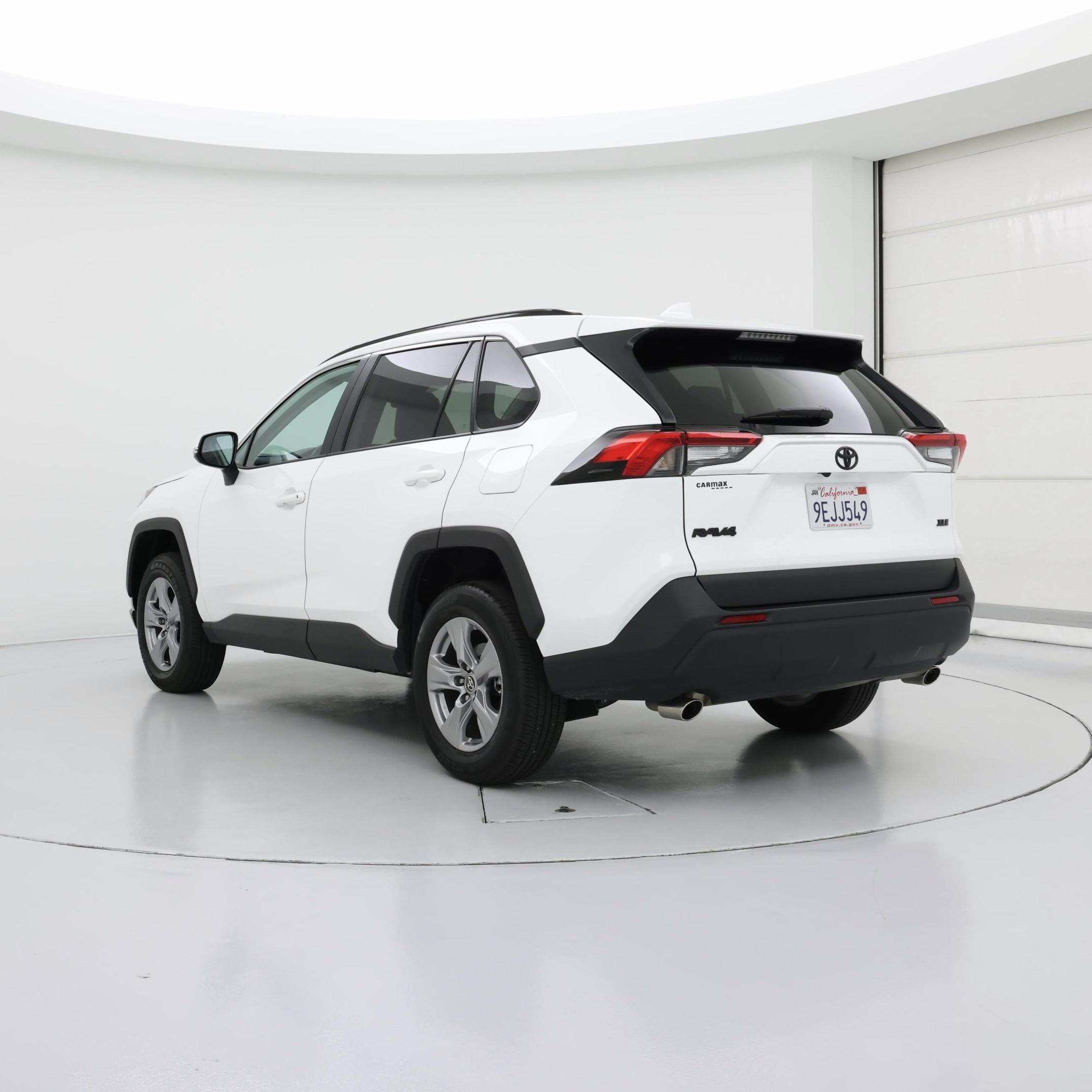 Thumbnail: 2022 Toyota RAV4 - 2