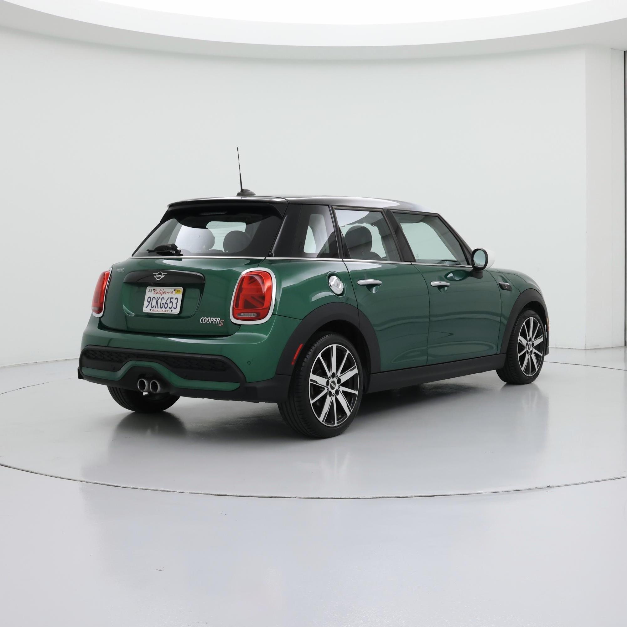 Thumbnail: 2023 MINI Cooper Hardtop - 8