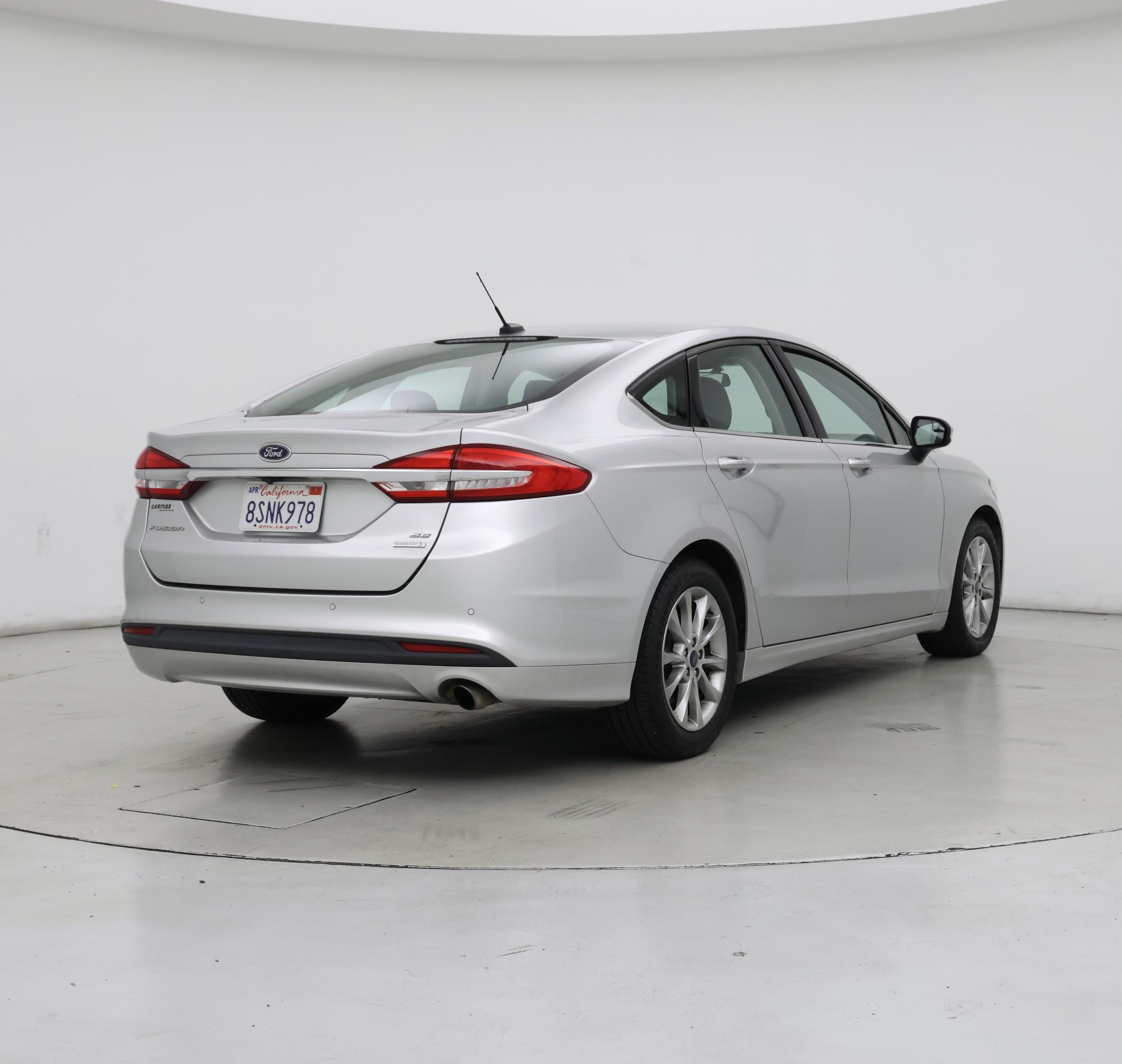 Thumbnail: 2017 Ford Fusion - 8