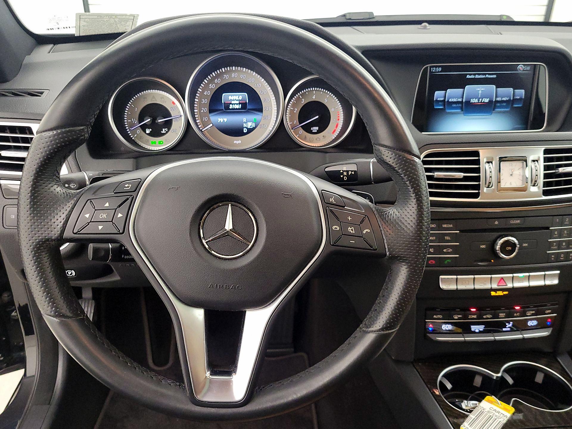 Thumbnail: 2016 Mercedes-Benz E-Class - 10