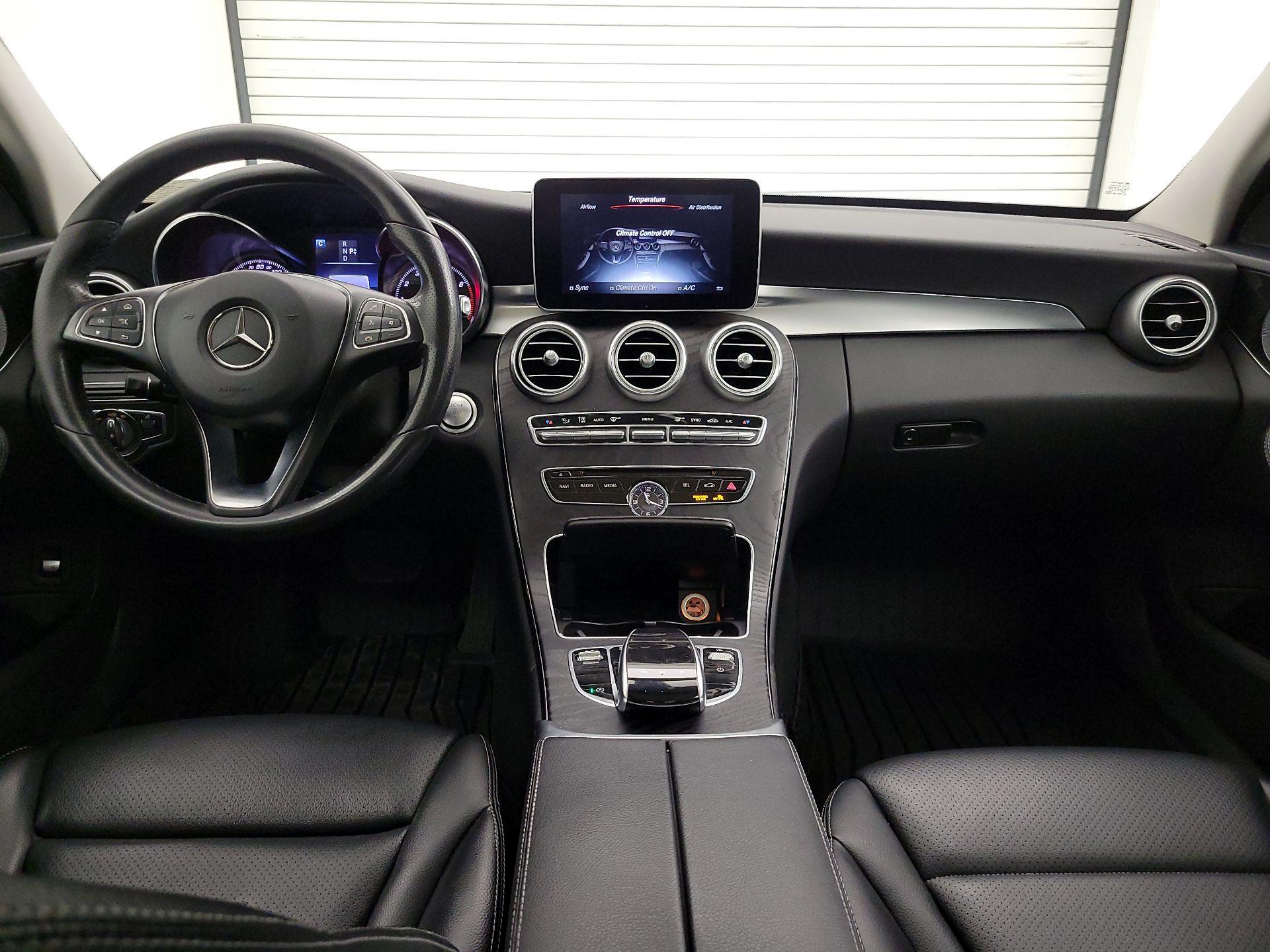 Thumbnail: 2017 Mercedes-Benz C-Class - 9