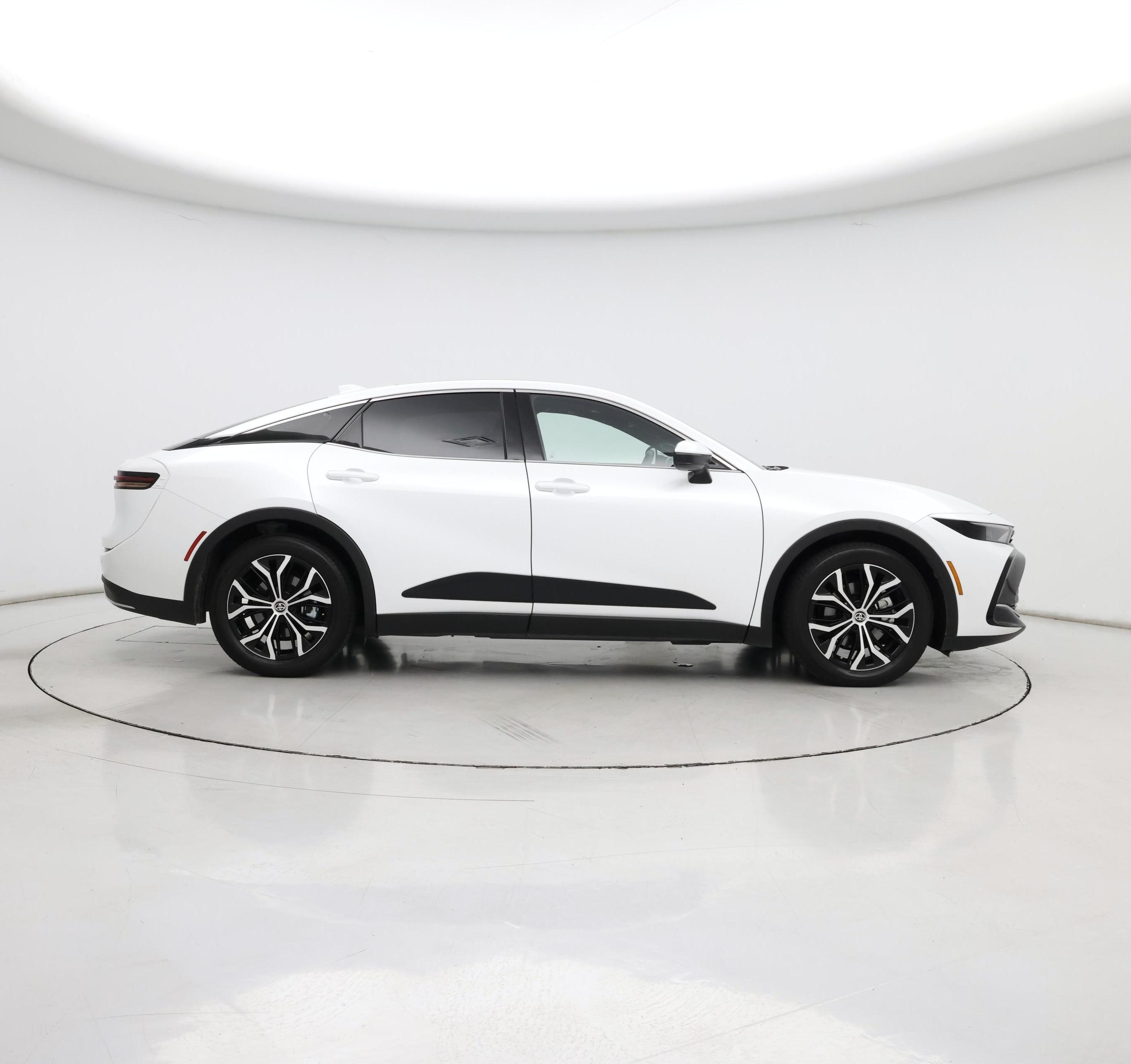 Thumbnail: 2023 Toyota Crown - 7