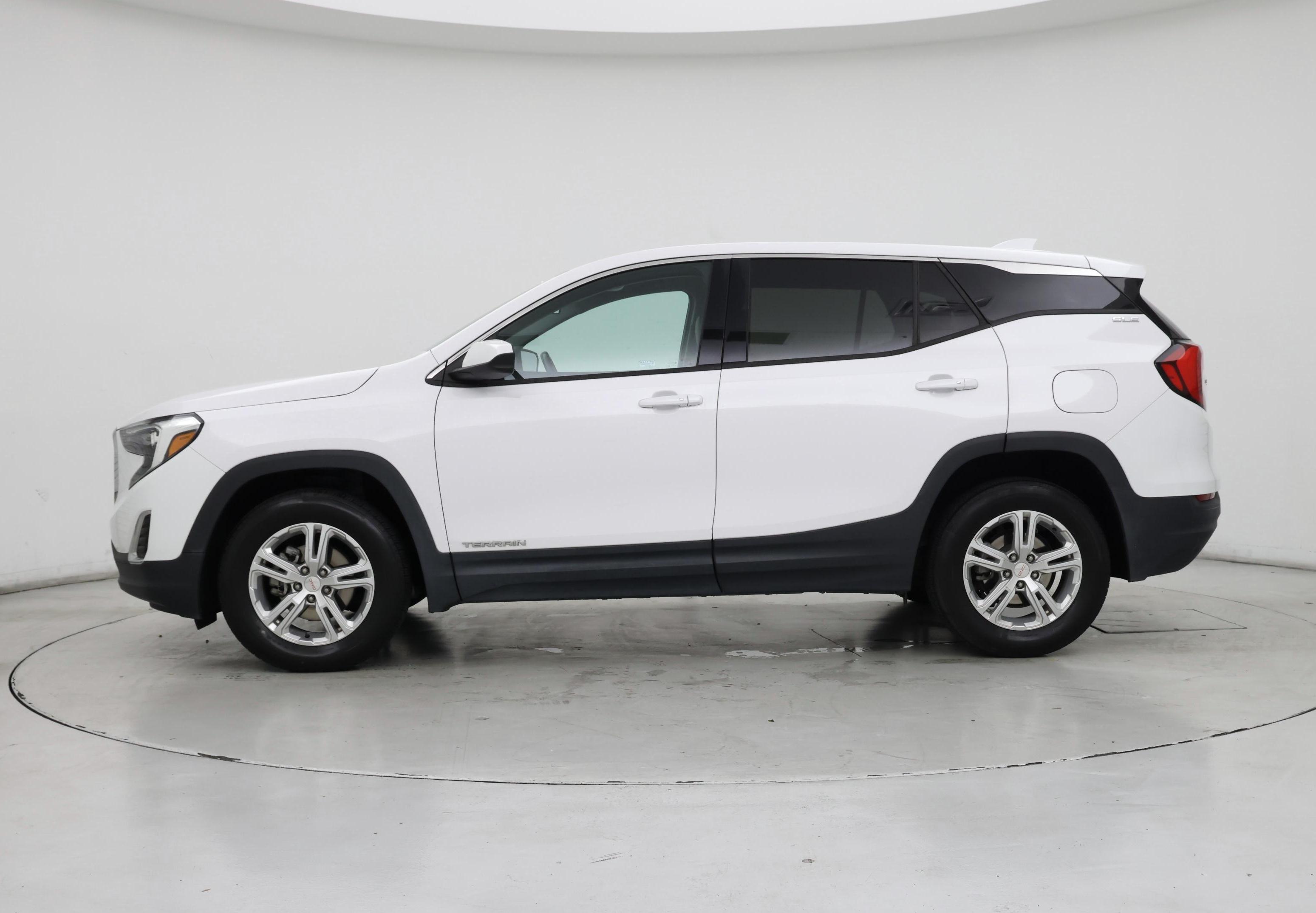 Thumbnail: 2018 GMC Terrain - 3