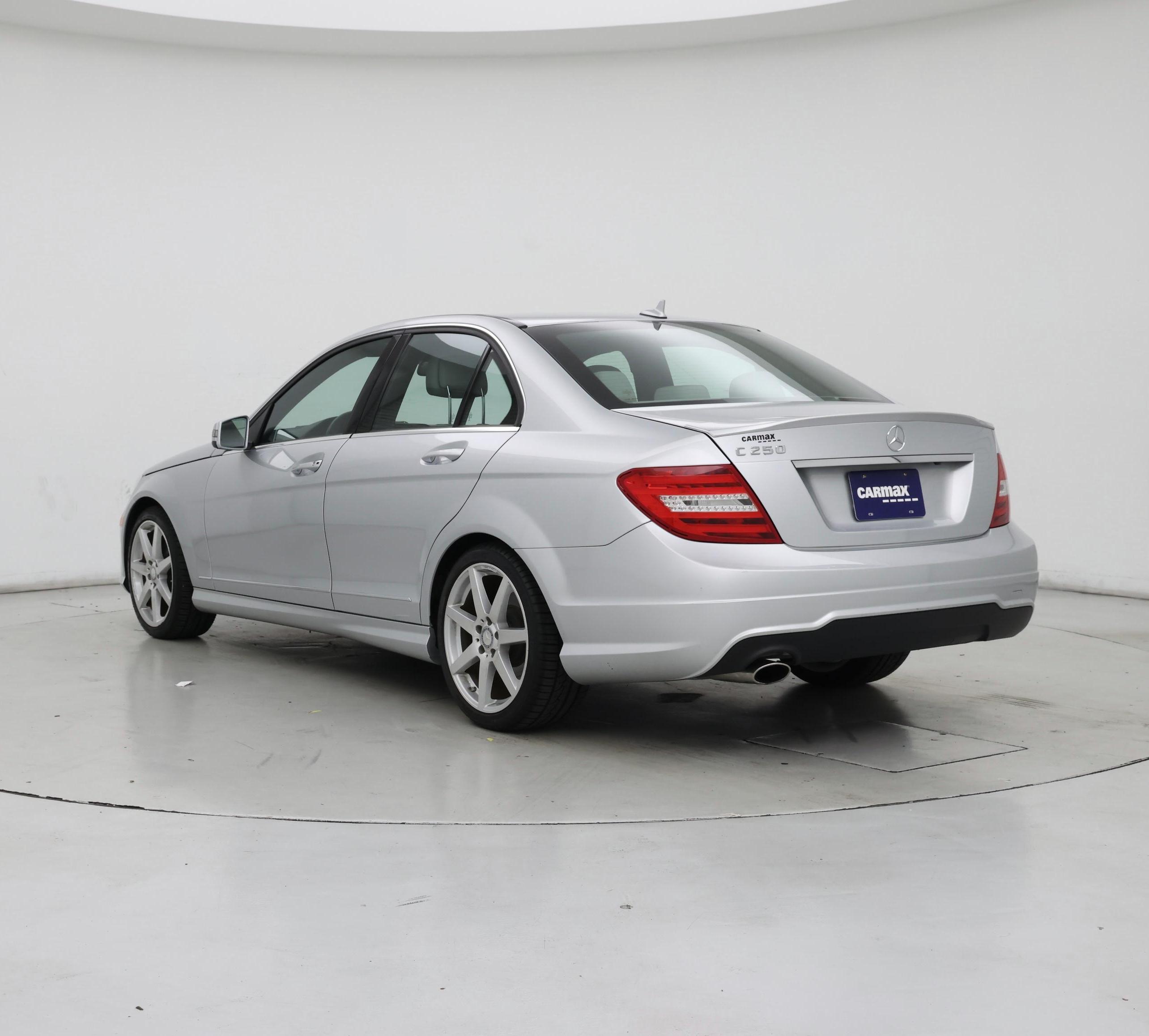 Thumbnail: 2014 Mercedes-Benz C-Class - 2