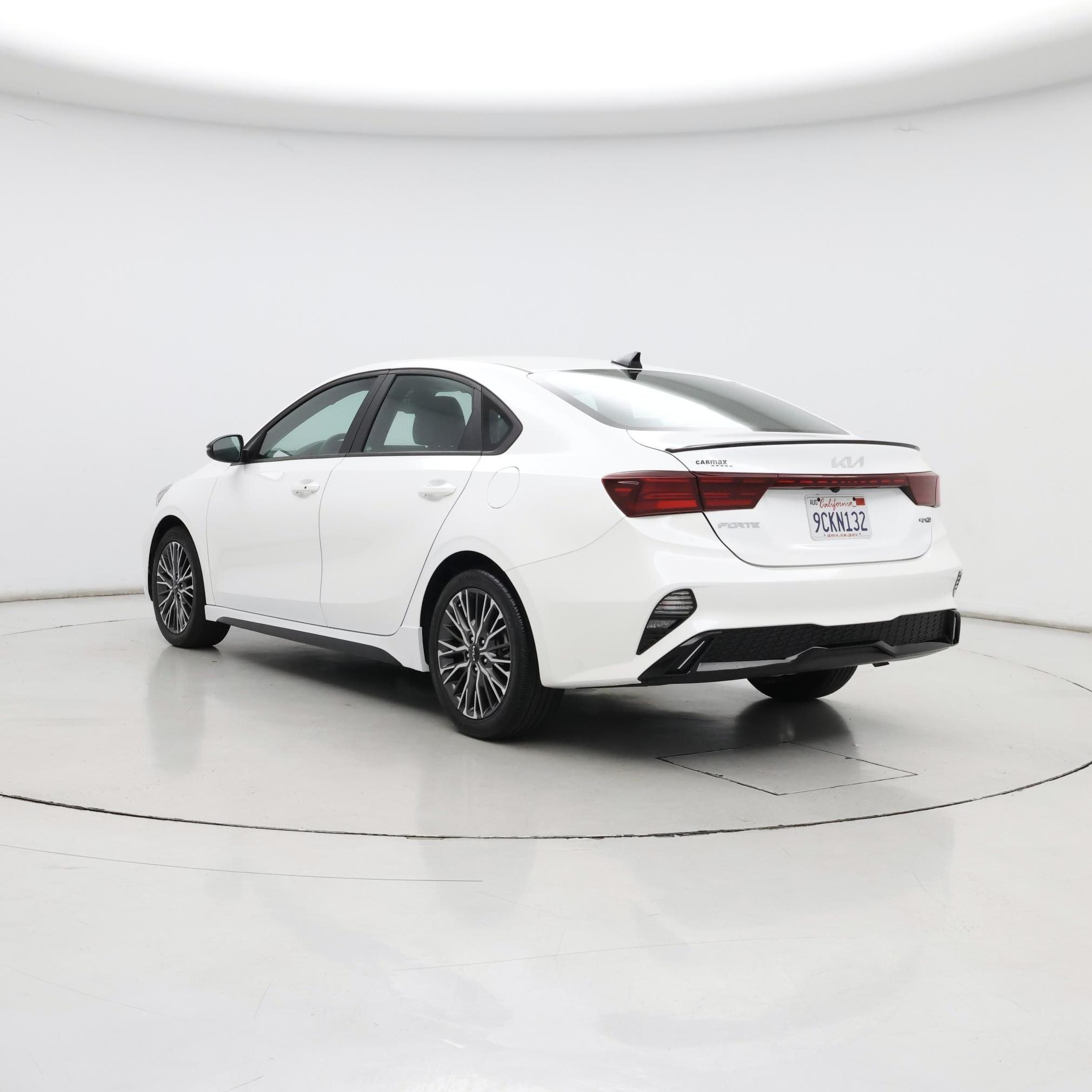 Thumbnail: 2022 Kia Forte - 2