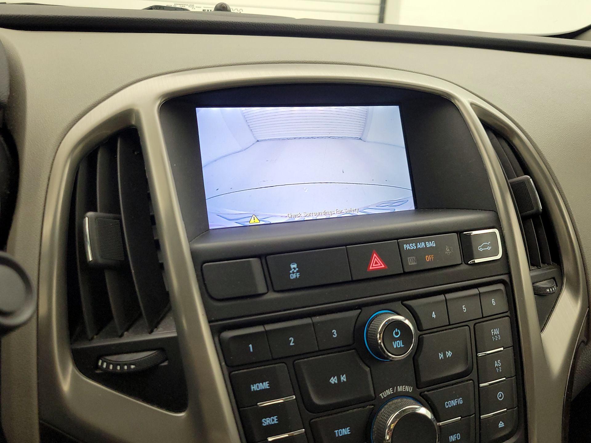 Thumbnail: 2015 Buick Verano - 14