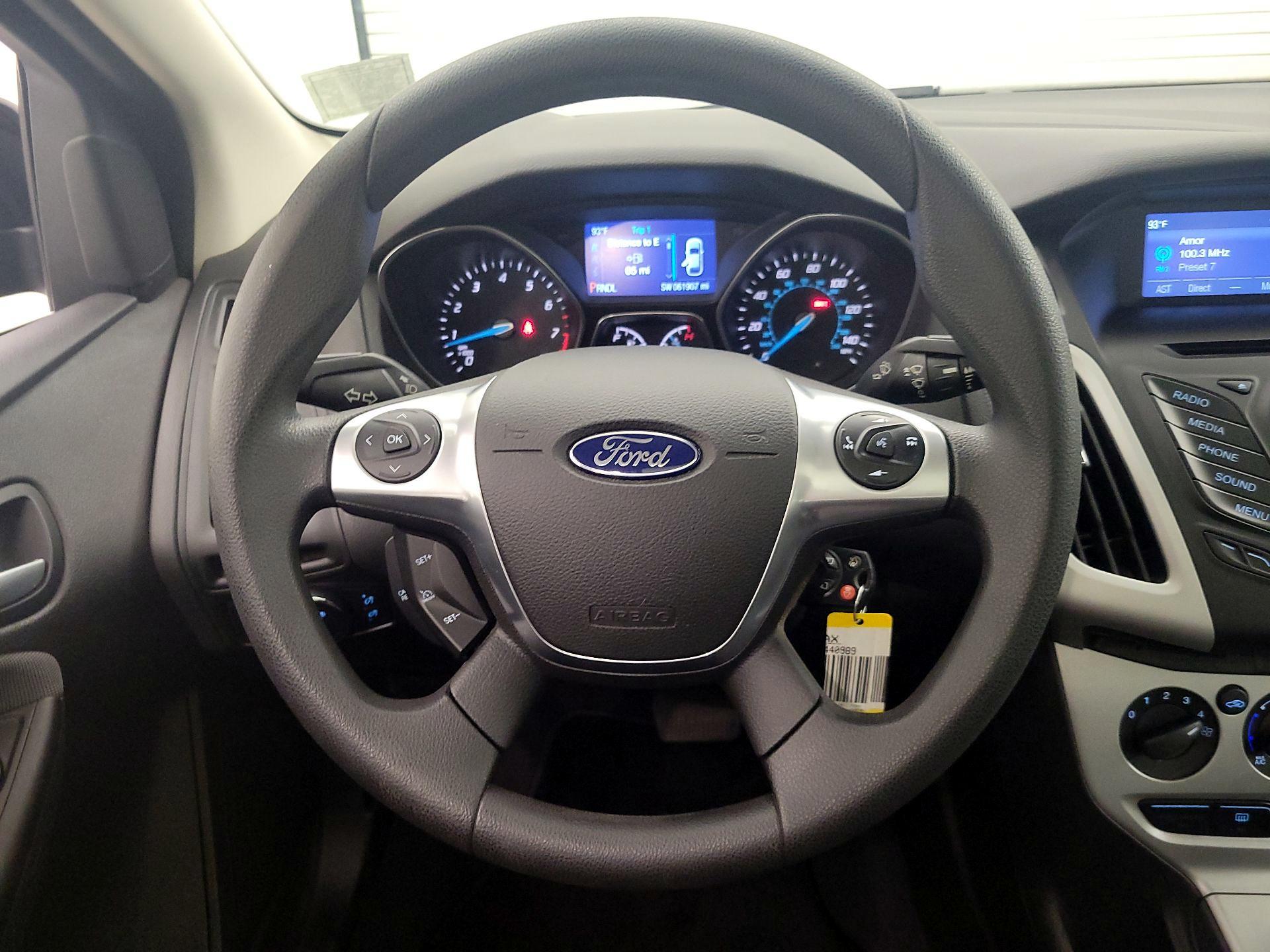 Thumbnail: 2014 Ford Focus - 10