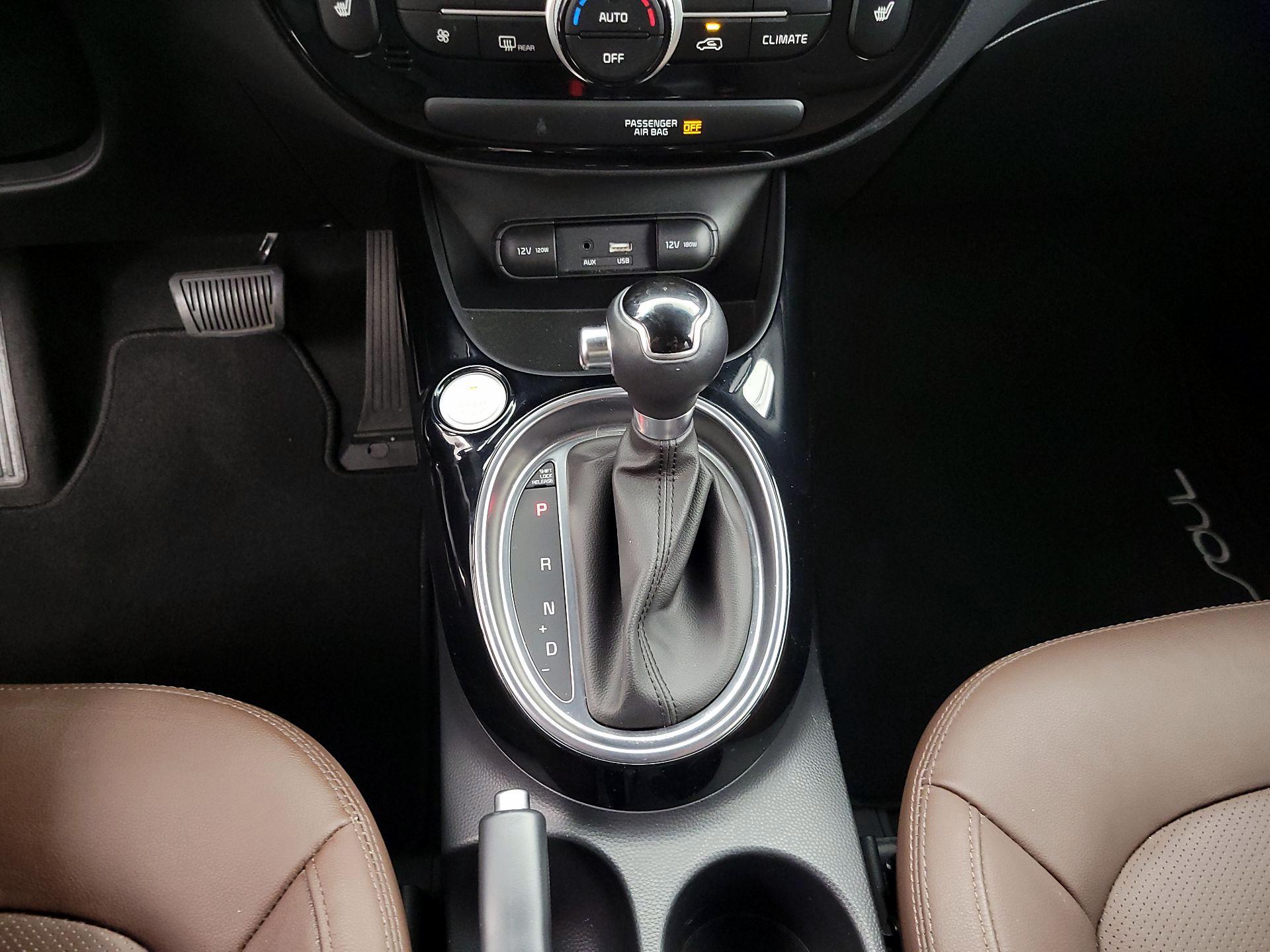 Thumbnail: 2017 Kia Soul - 18
