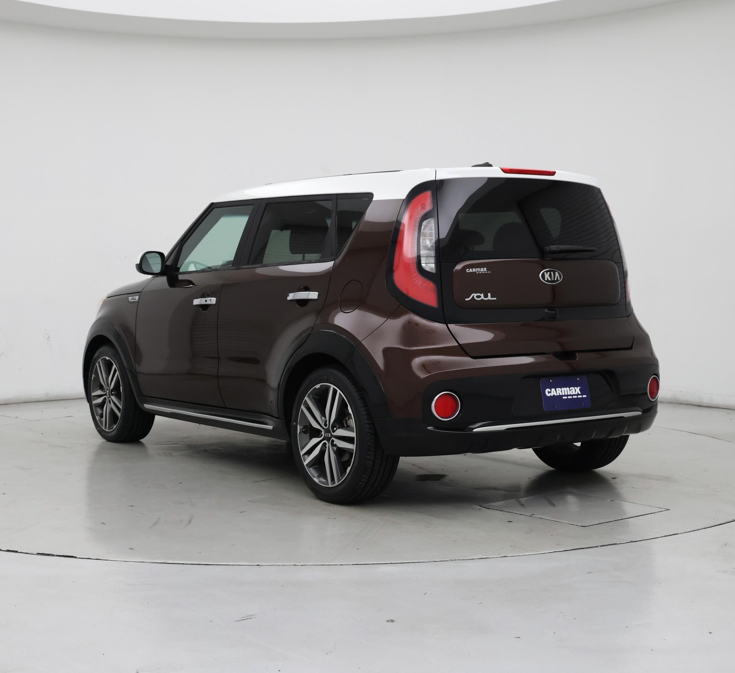 Thumbnail: 2017 Kia Soul - 2