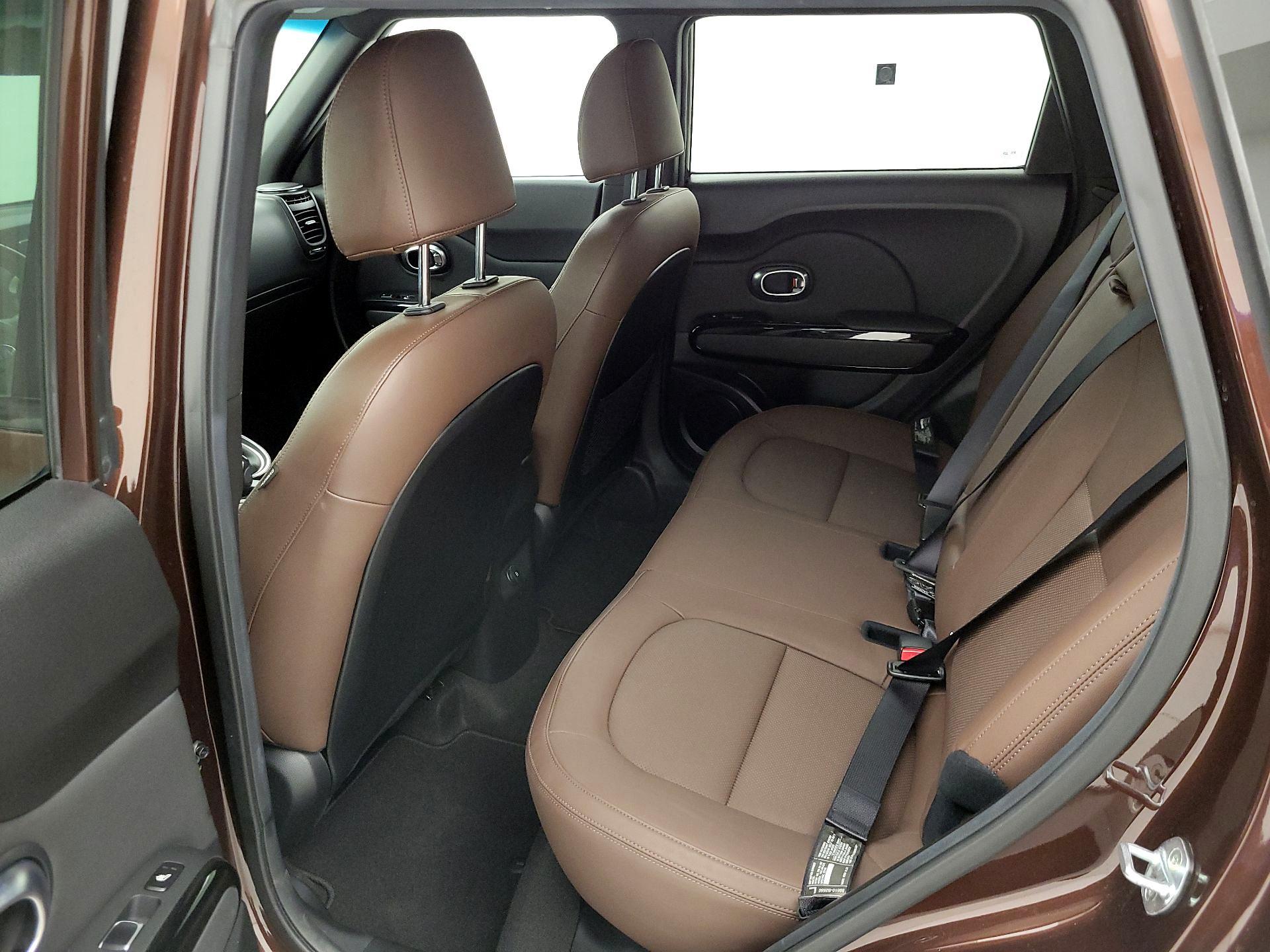 Thumbnail: 2017 Kia Soul - 20