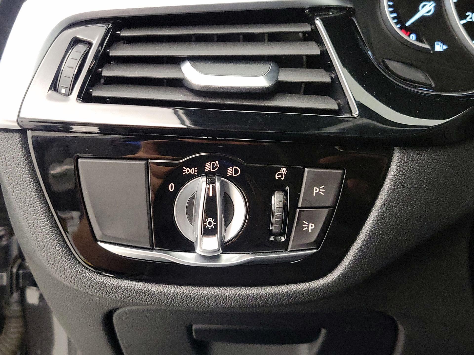 Thumbnail: 2019 BMW 5 Series - 13