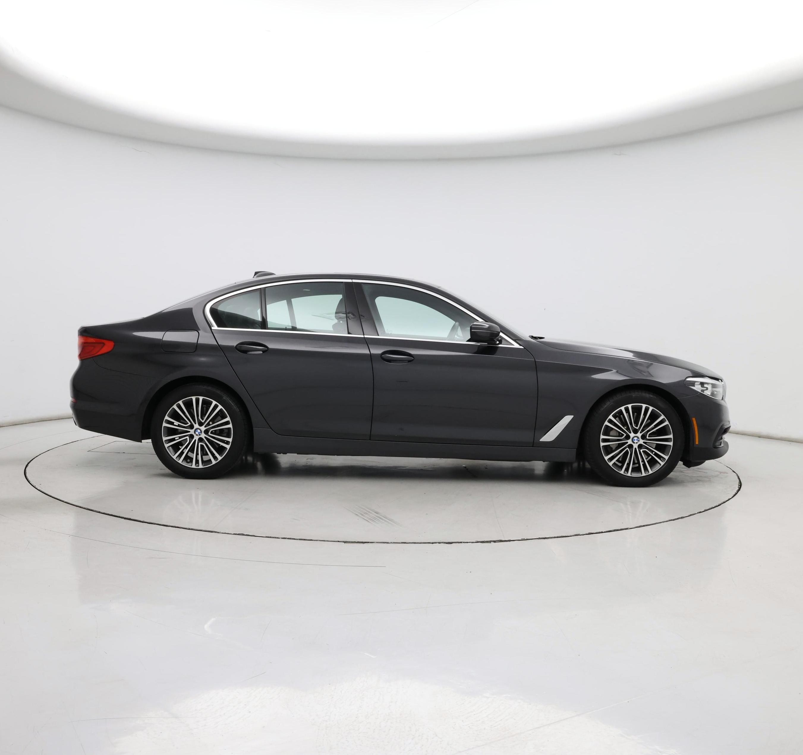 Thumbnail: 2019 BMW 5 Series - 7