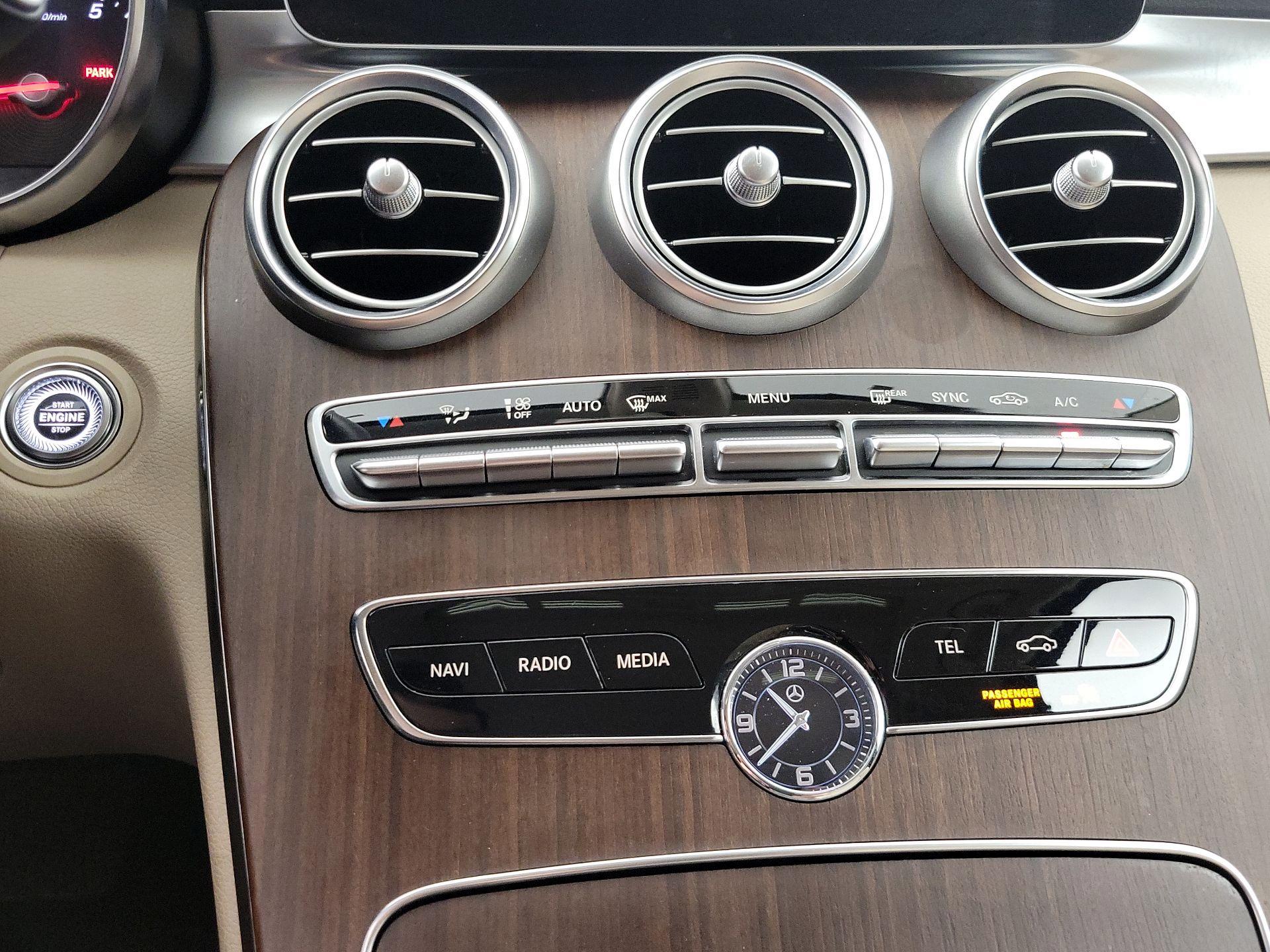 Thumbnail: 2019 Mercedes-Benz C-Class - 16