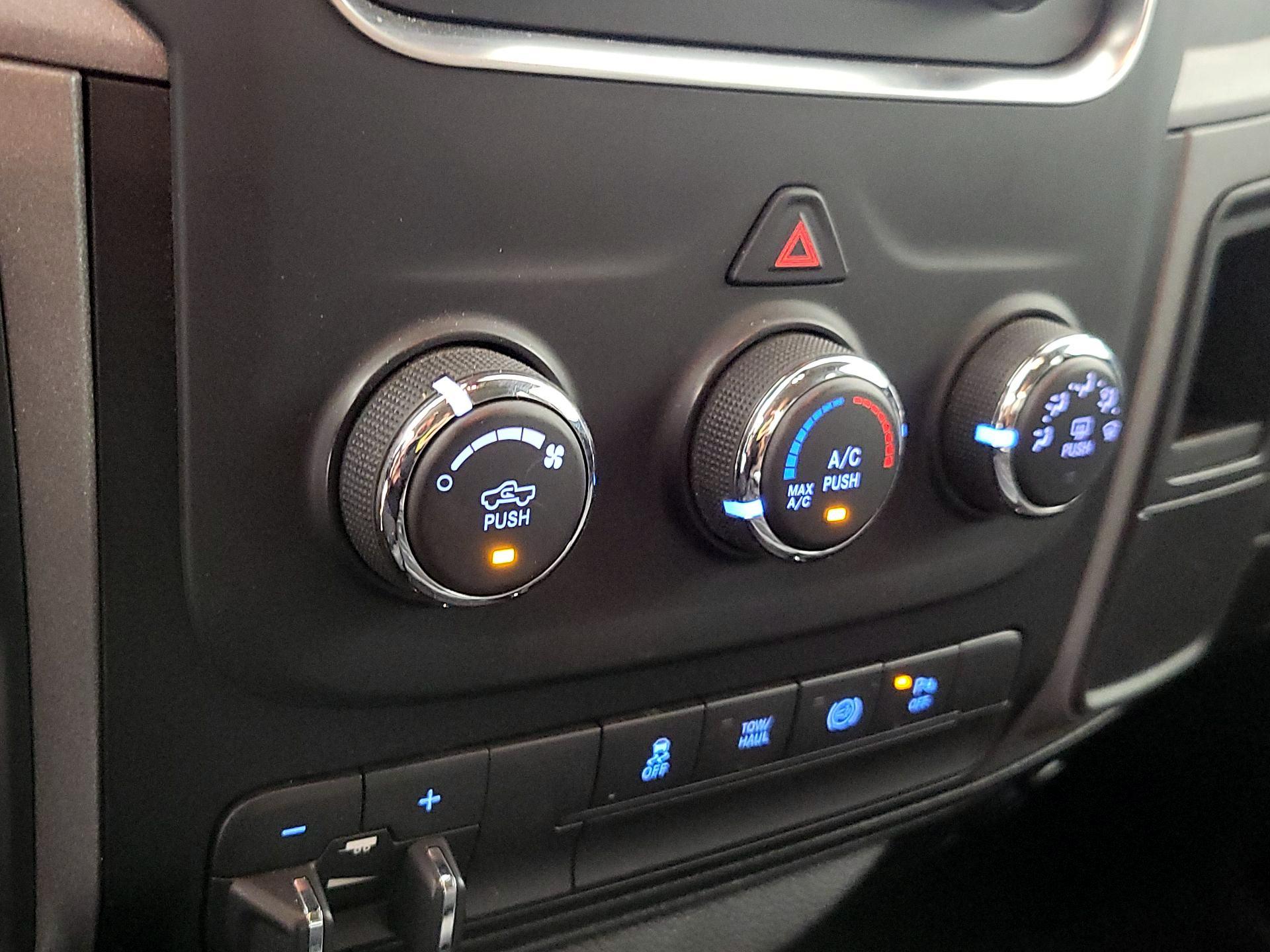 Thumbnail: 2014 RAM 2500 - 16