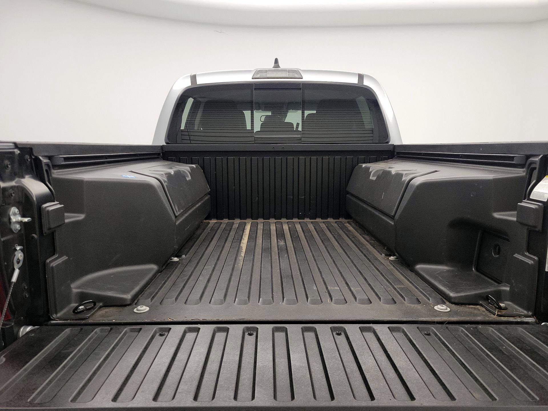 Thumbnail: 2023 Toyota Tacoma - 20
