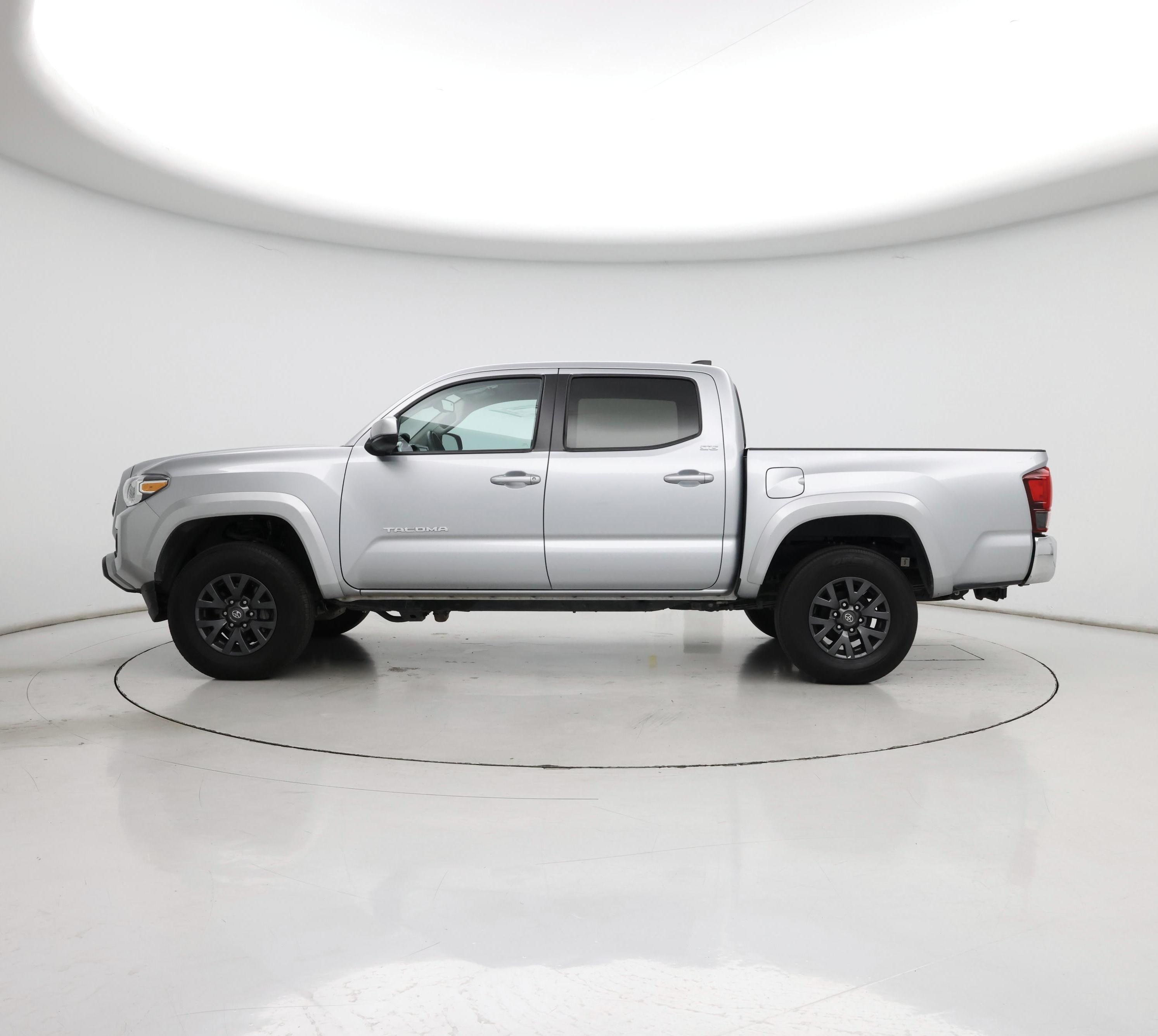 Thumbnail: 2023 Toyota Tacoma - 3