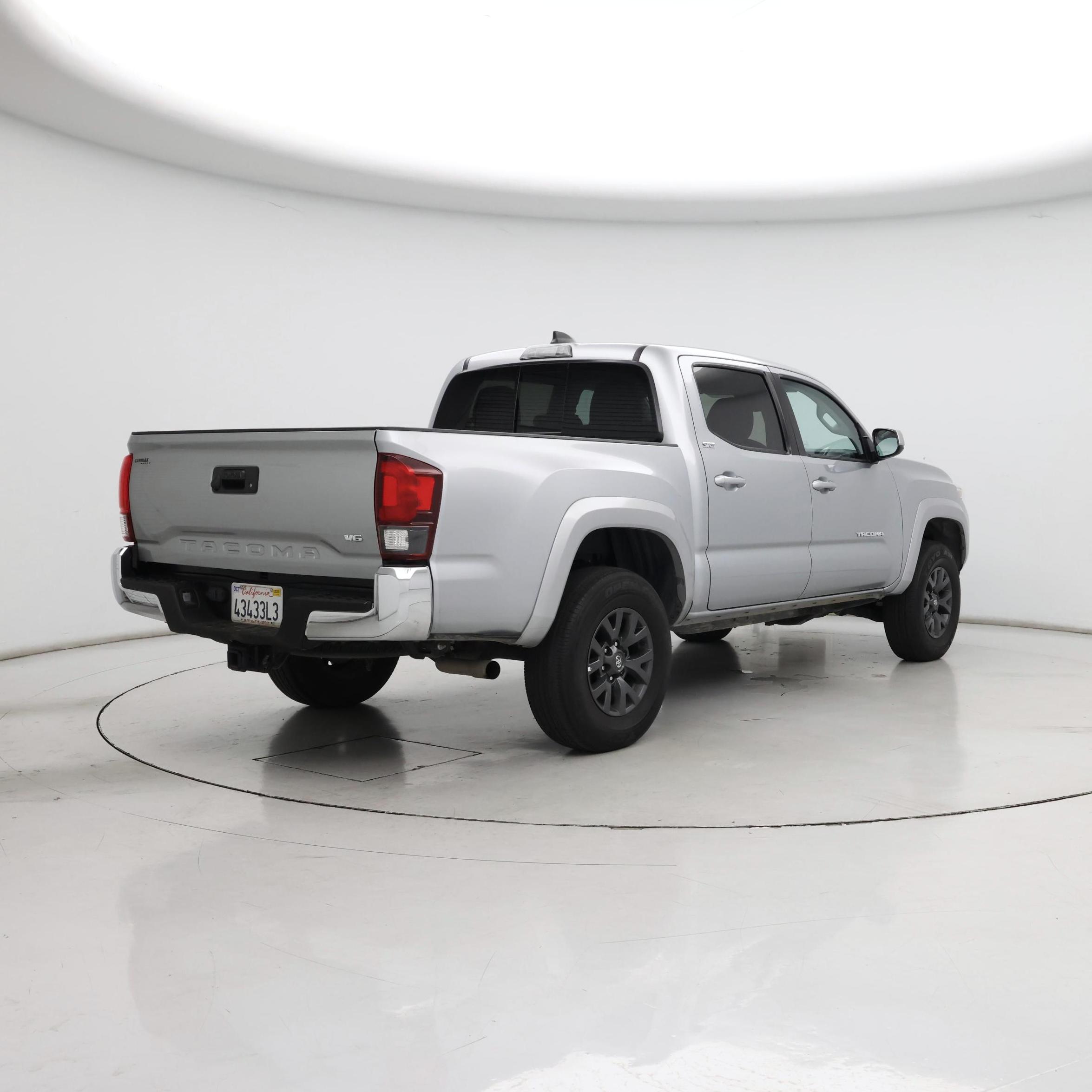Thumbnail: 2023 Toyota Tacoma - 8
