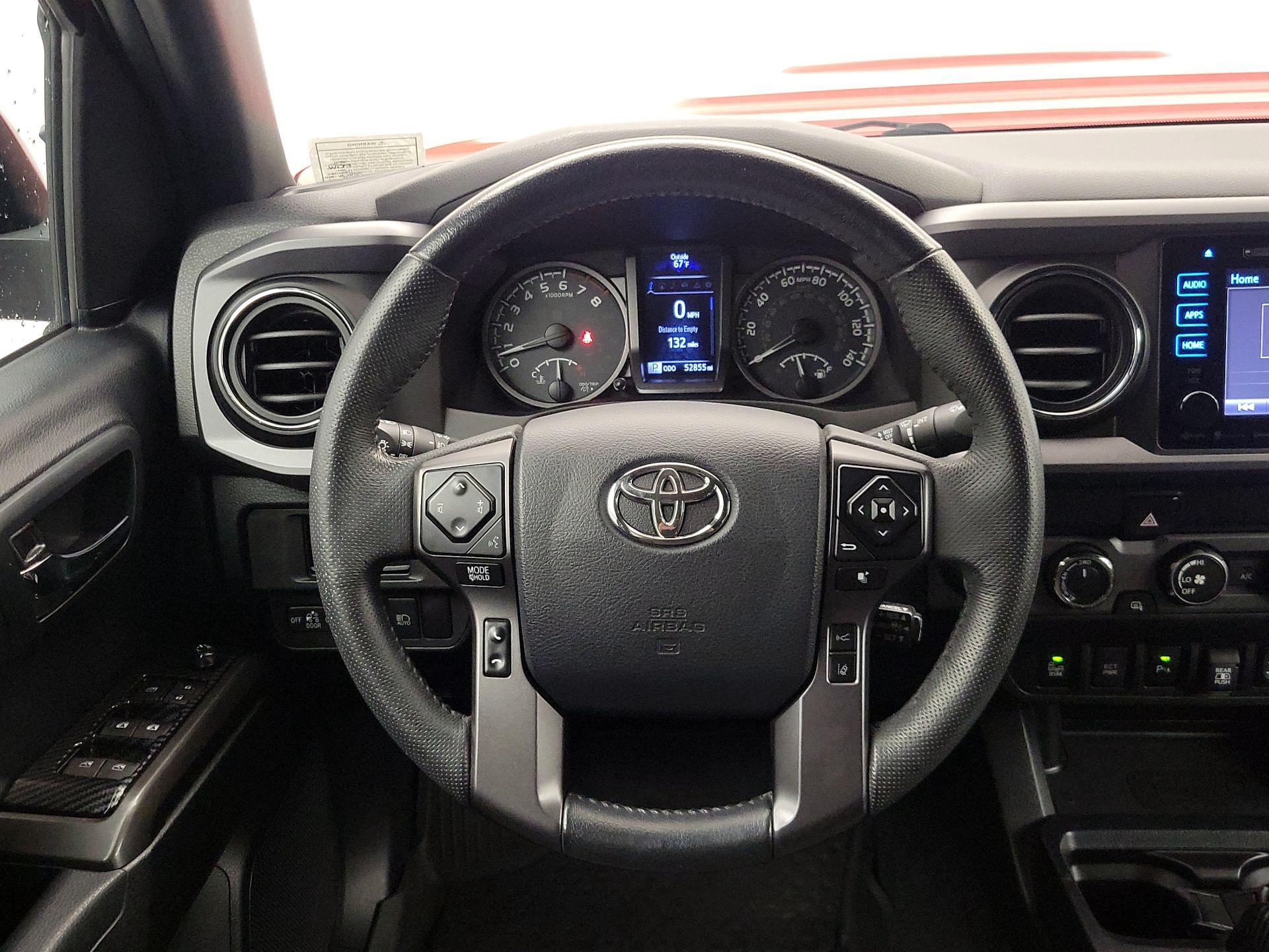Thumbnail: 2019 Toyota Tacoma - 10