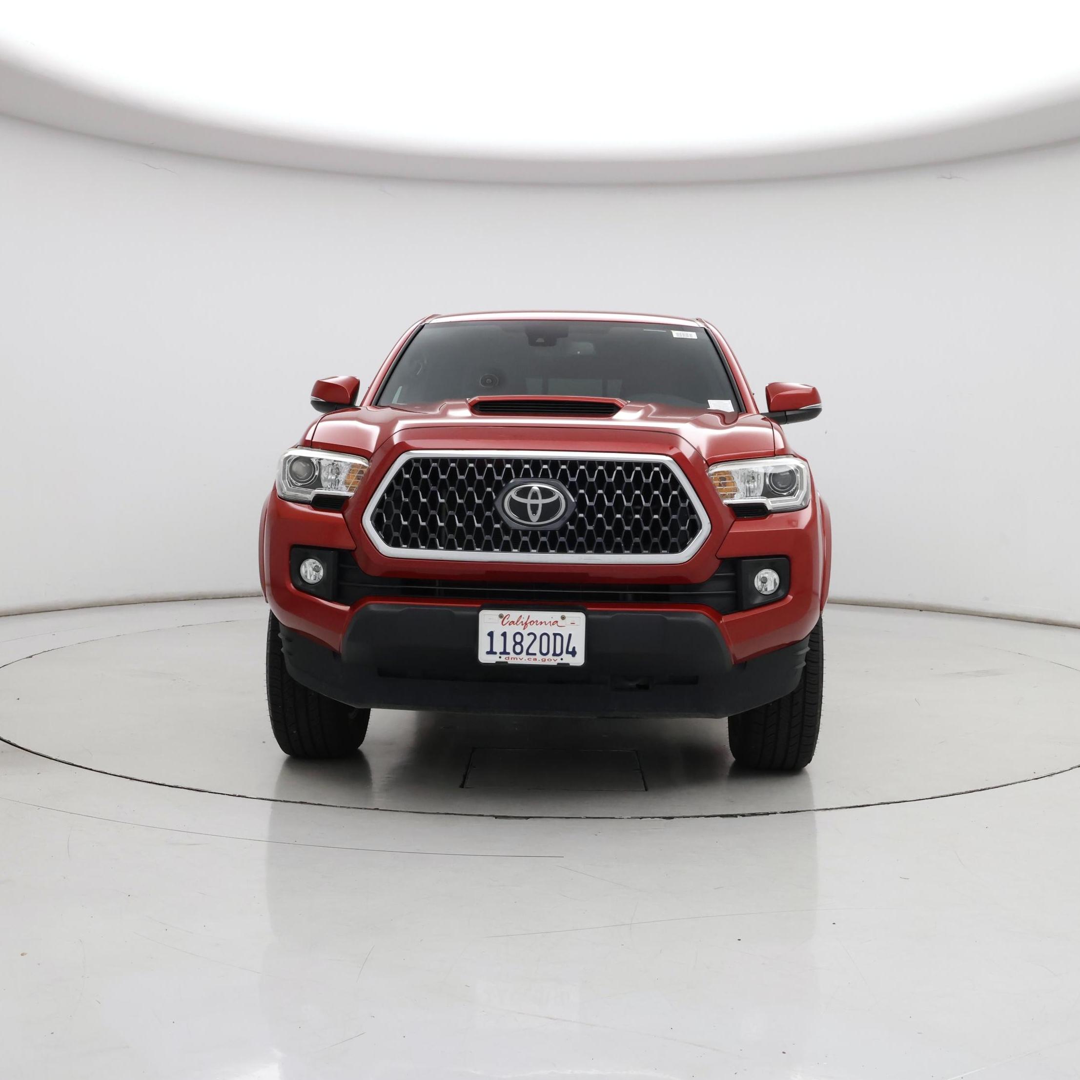Thumbnail: 2019 Toyota Tacoma - 5