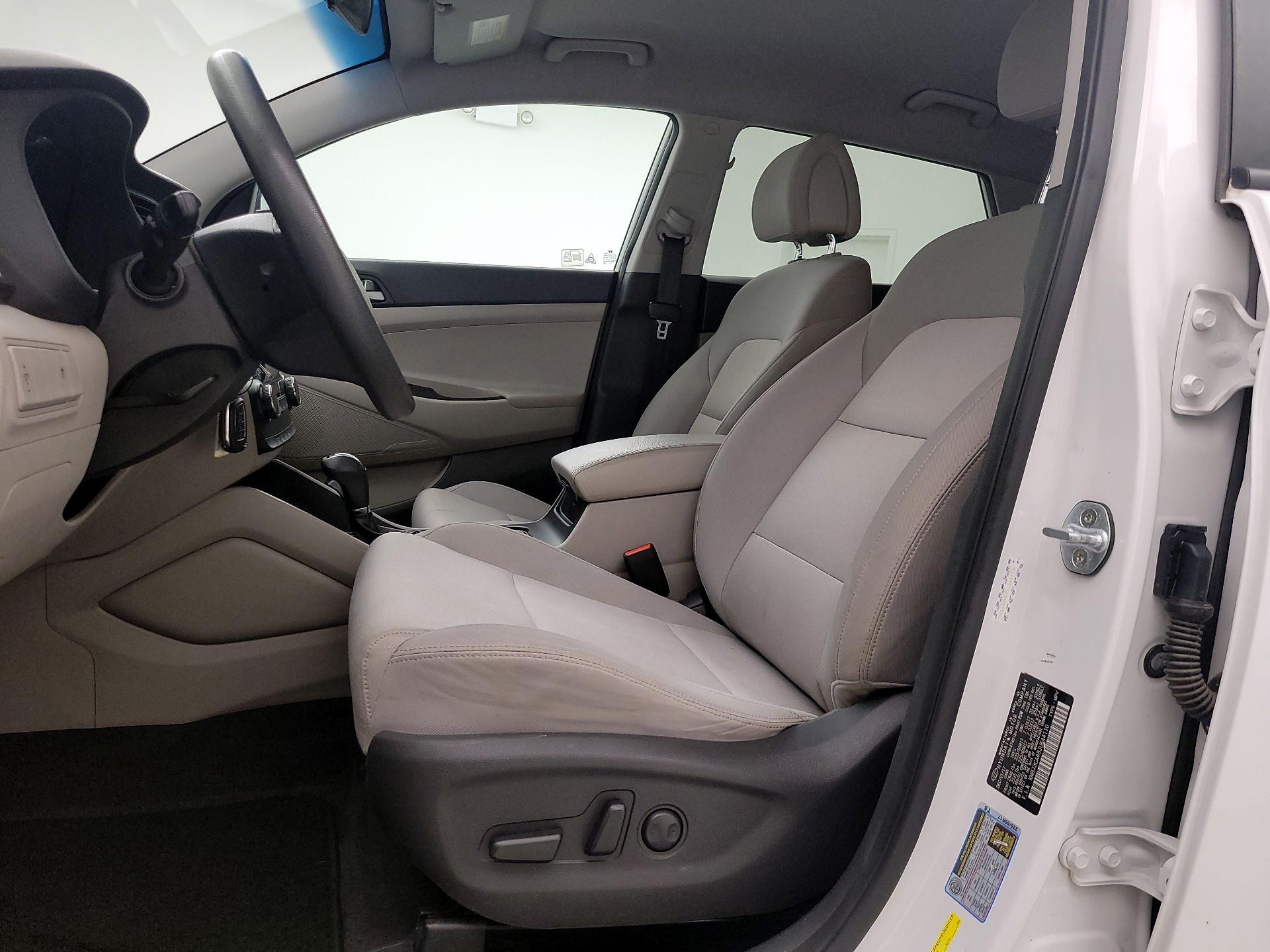 Thumbnail: 2018 Hyundai Tucson - 11