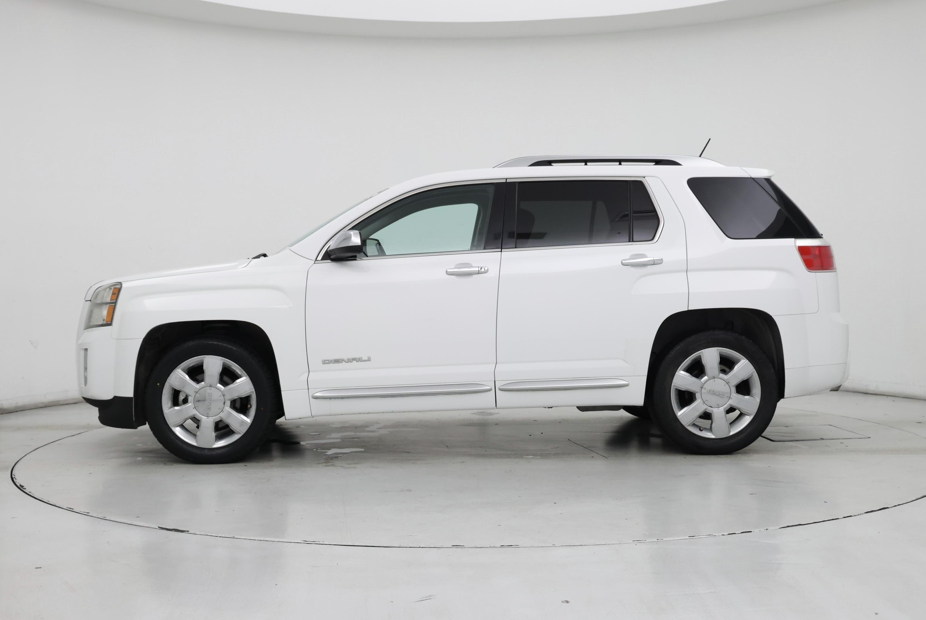 Thumbnail: 2013 GMC Terrain - 3