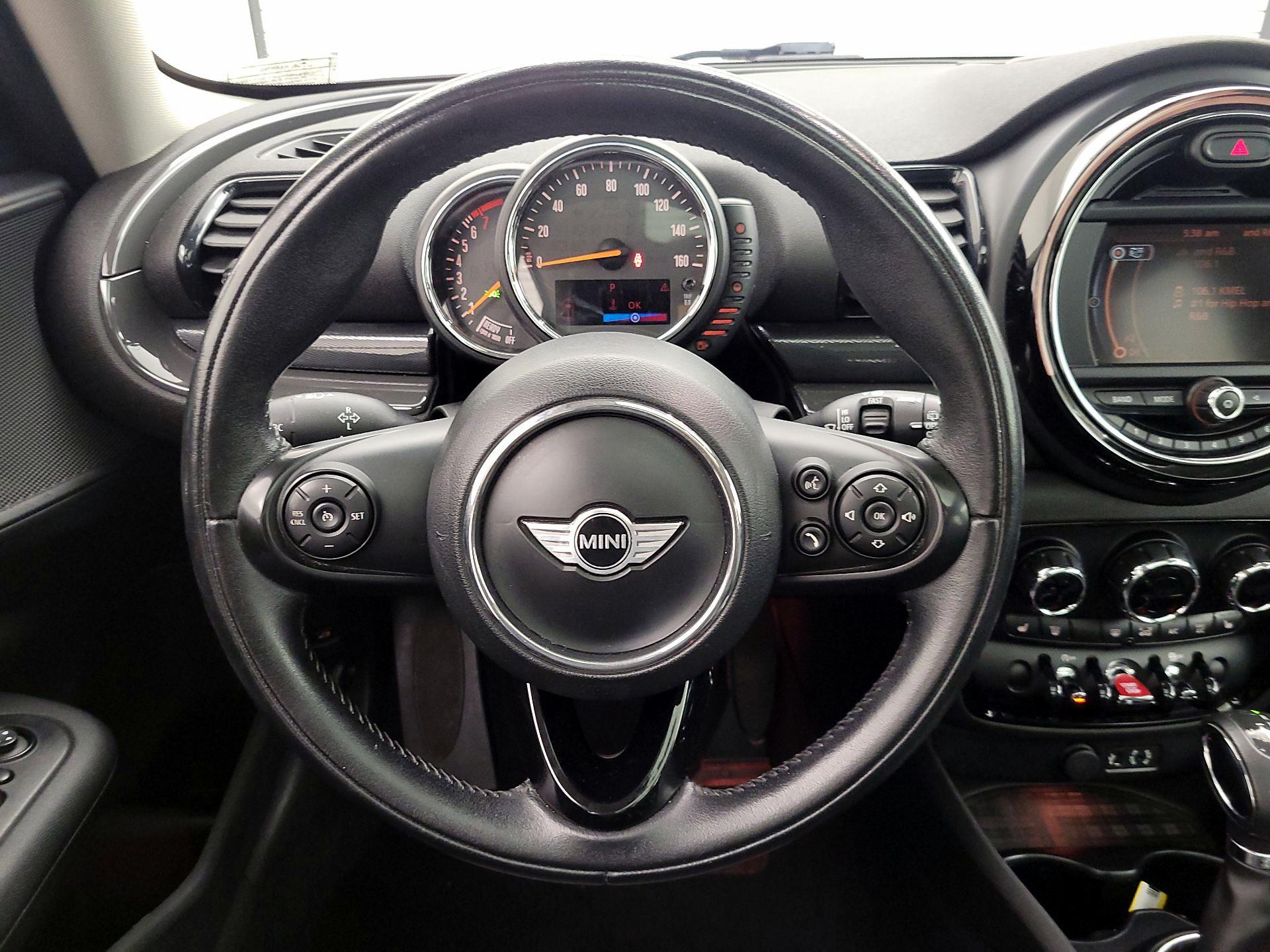Thumbnail: 2016 MINI Cooper Clubman - 10