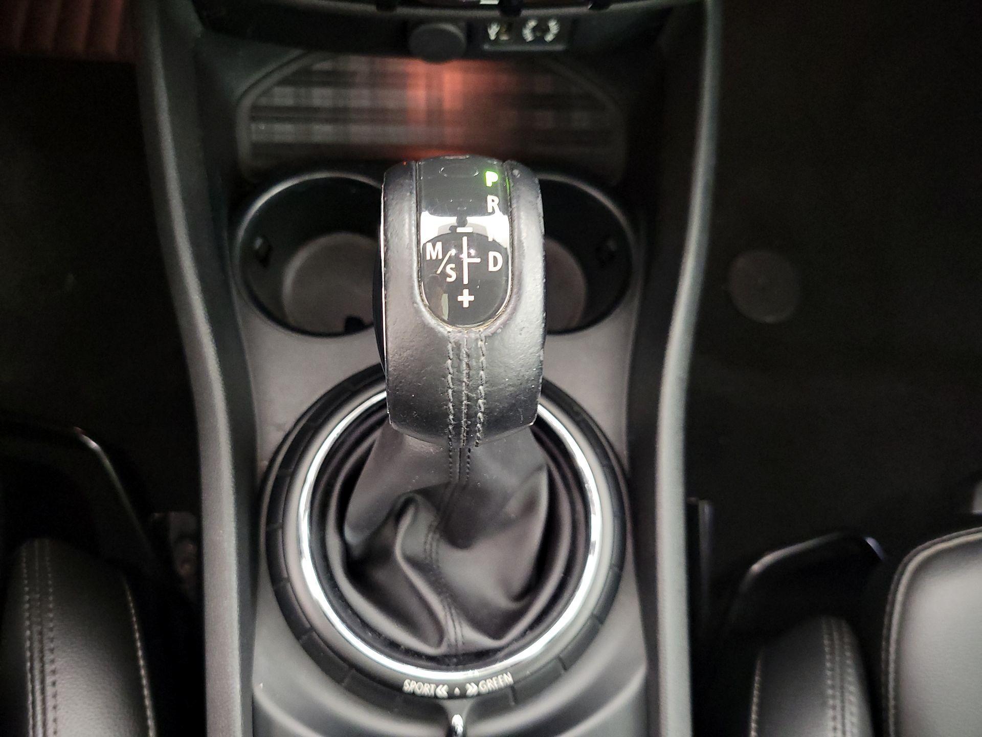 Thumbnail: 2016 MINI Cooper Clubman - 15