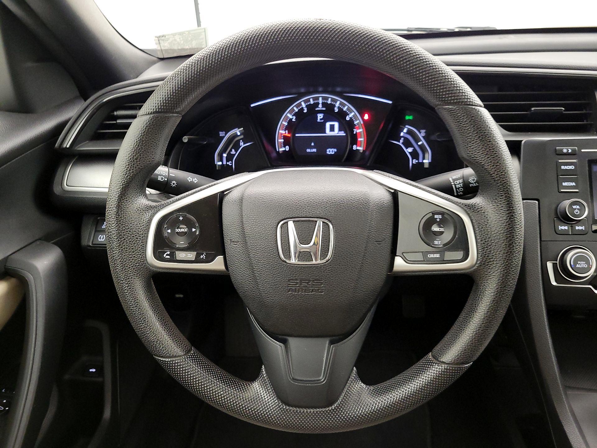 Thumbnail: 2016 Honda Civic - 10