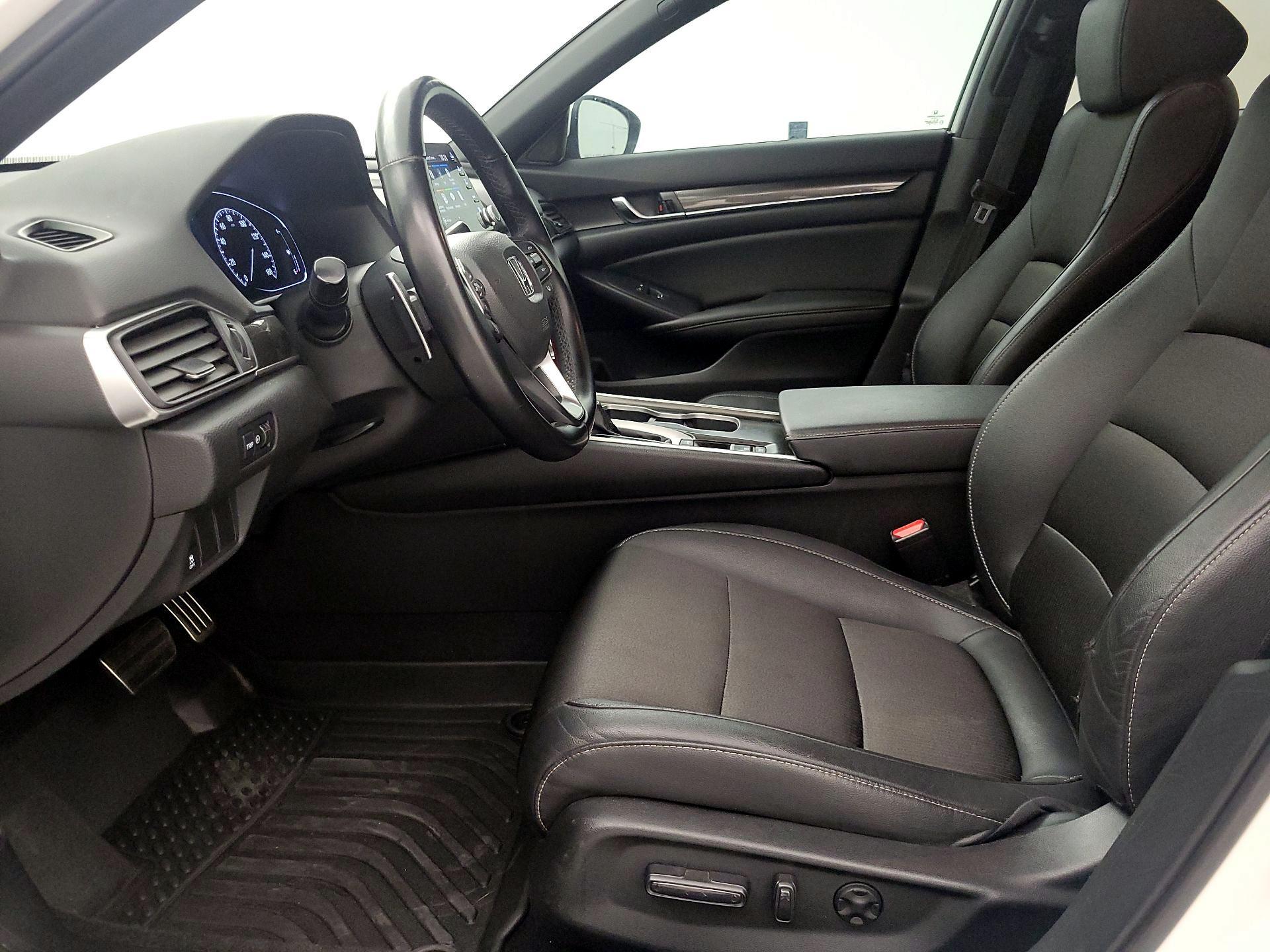 Thumbnail: 2019 Honda Accord - 11
