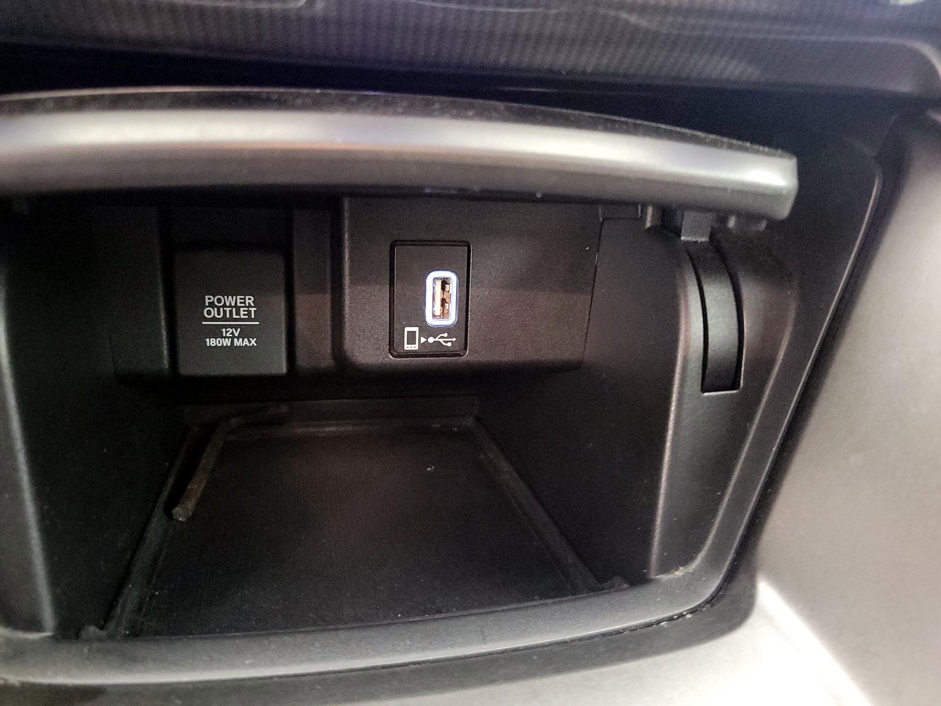 Thumbnail: 2019 Honda Accord - 18