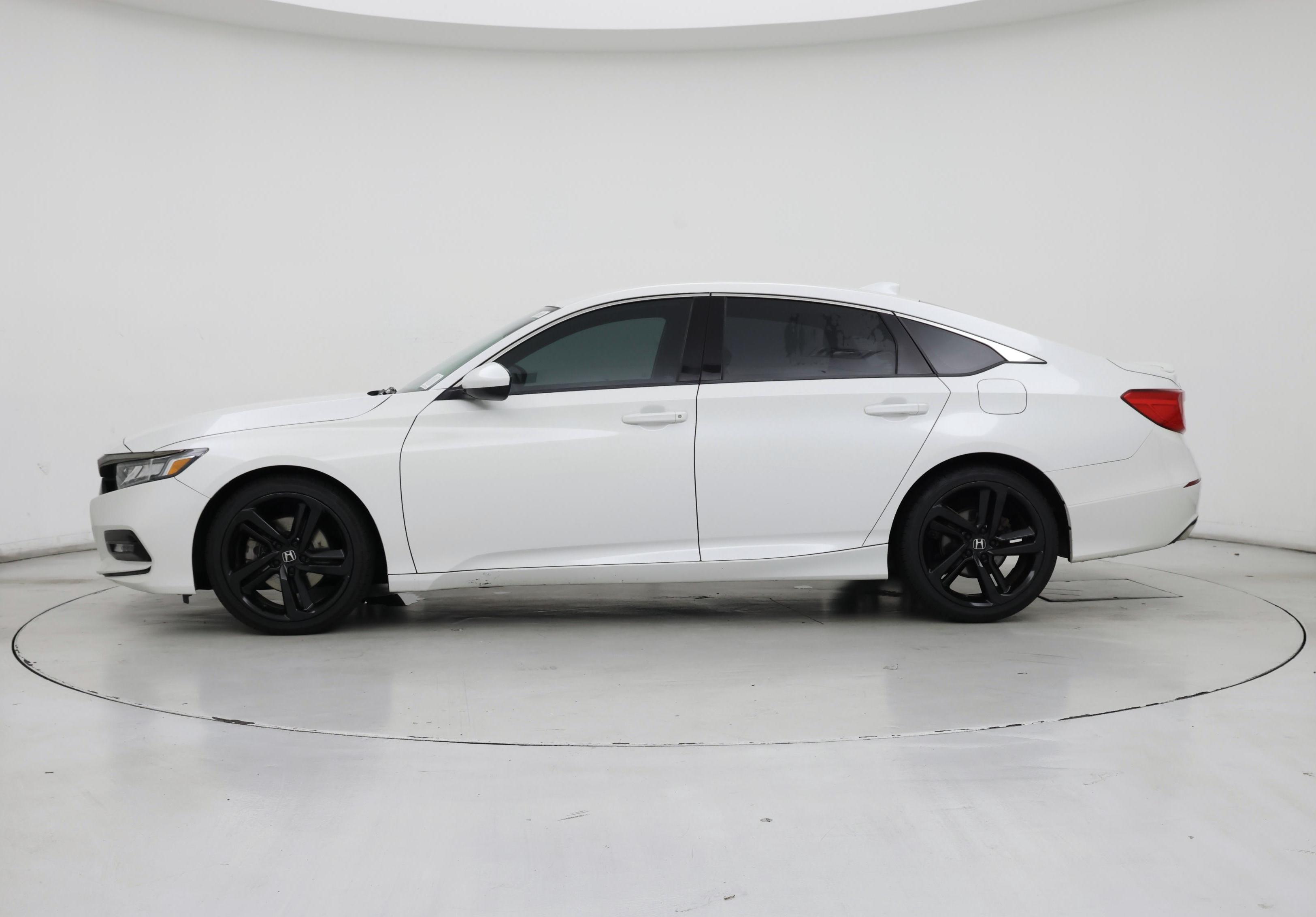 Thumbnail: 2019 Honda Accord - 3