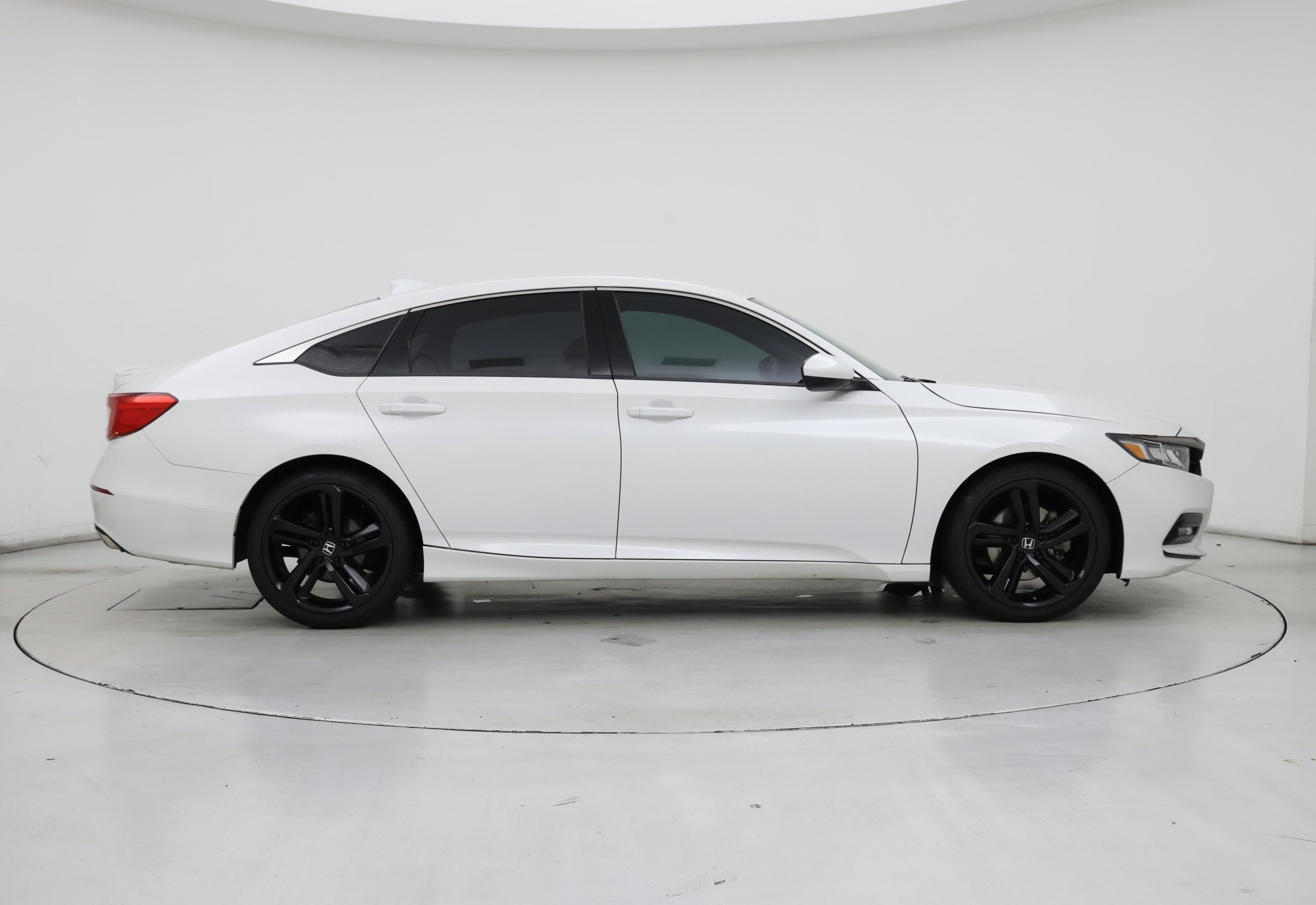Thumbnail: 2019 Honda Accord - 7