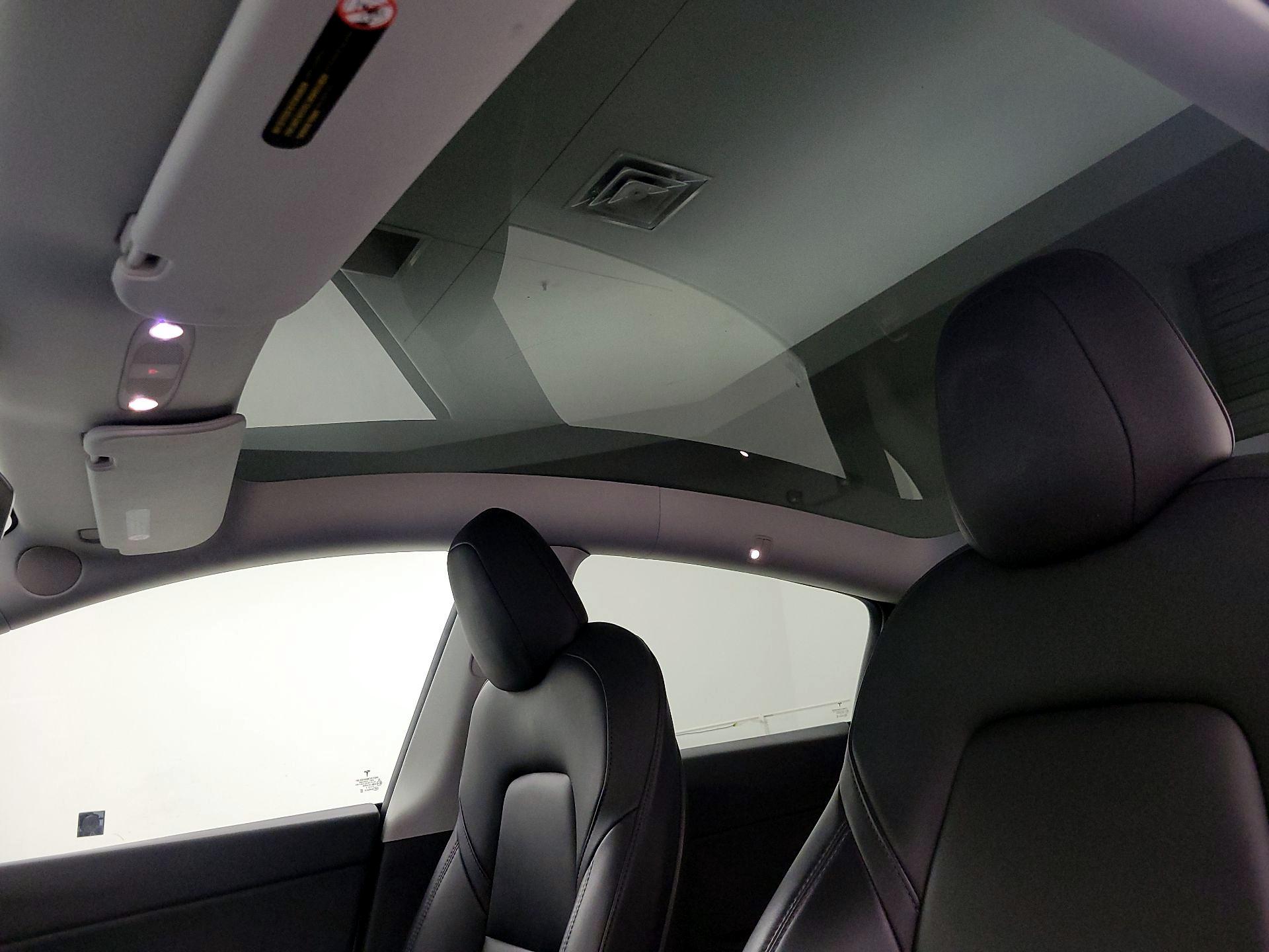 Thumbnail: 2021 Tesla Model Y - 18