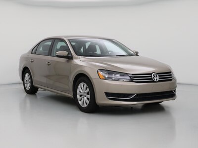Gold 2015 Volkswagen Passat Wolfsburg Edition
