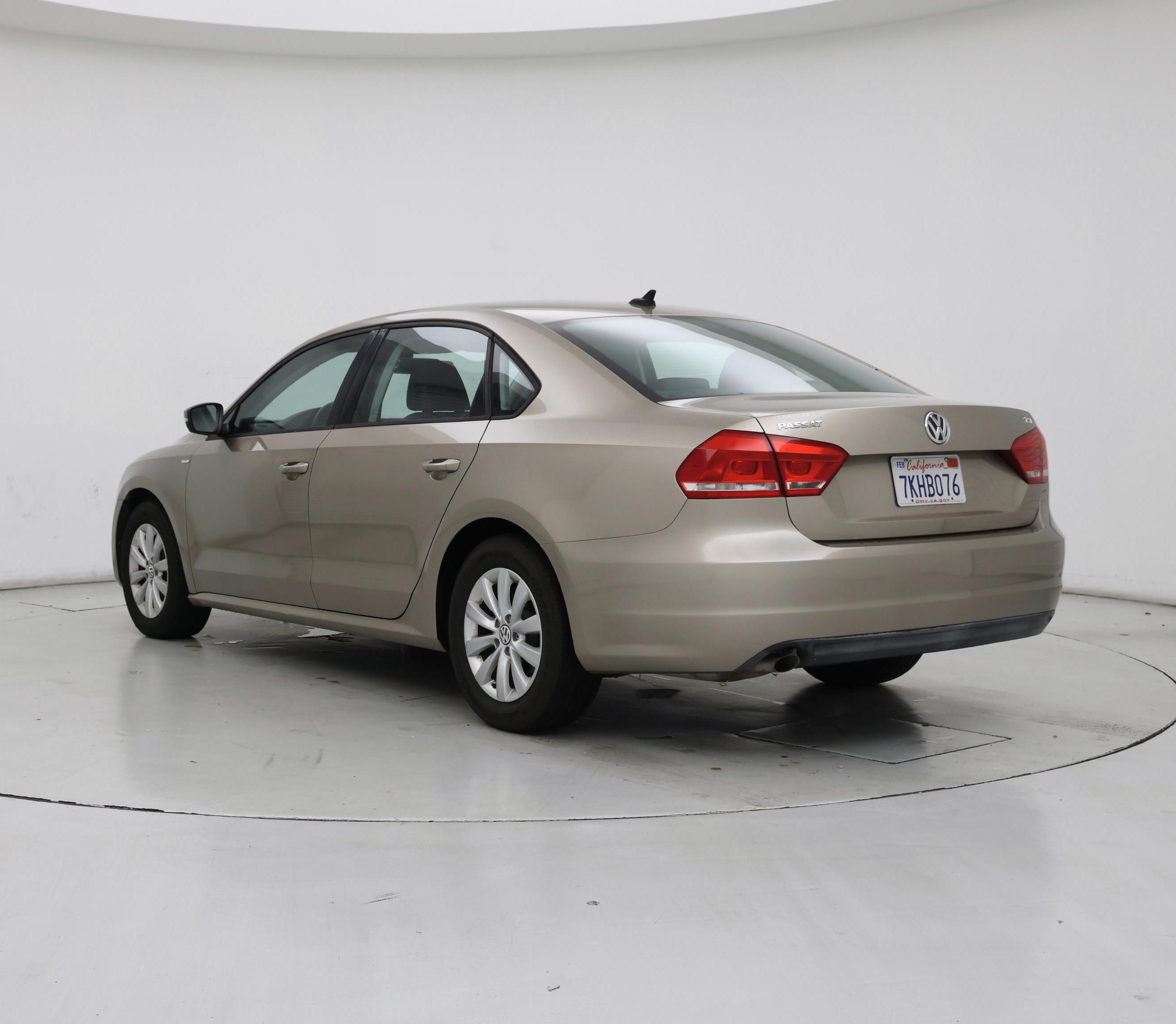 Thumbnail: 2015 Volkswagen Passat - 2
