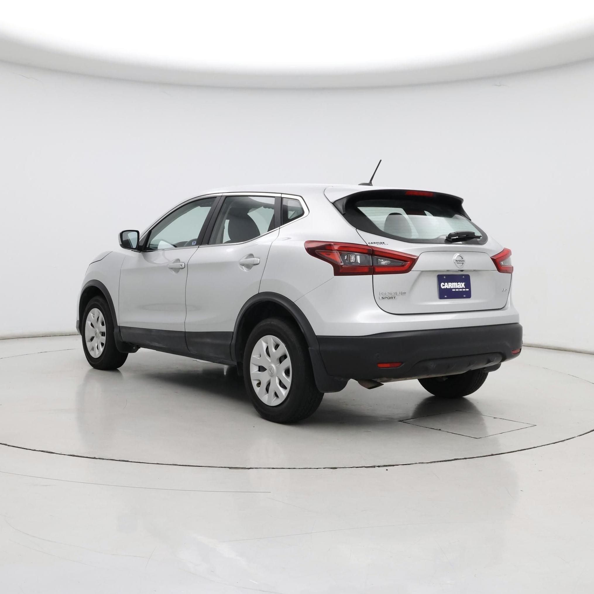 Thumbnail: 2020 Nissan Rogue Sport - 2
