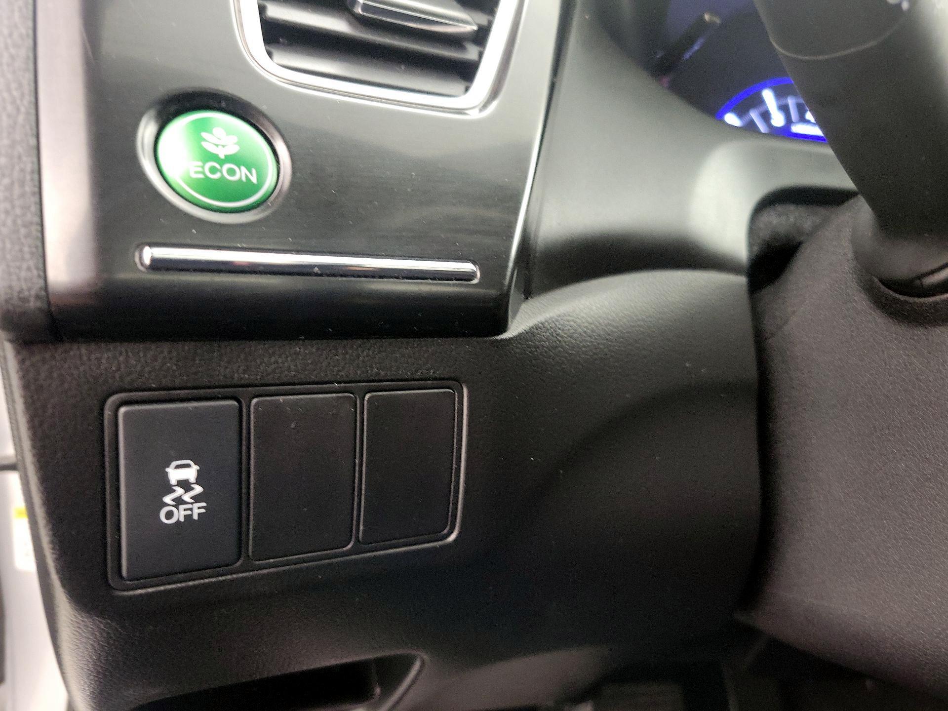 Thumbnail: 2015 Honda Civic - 13