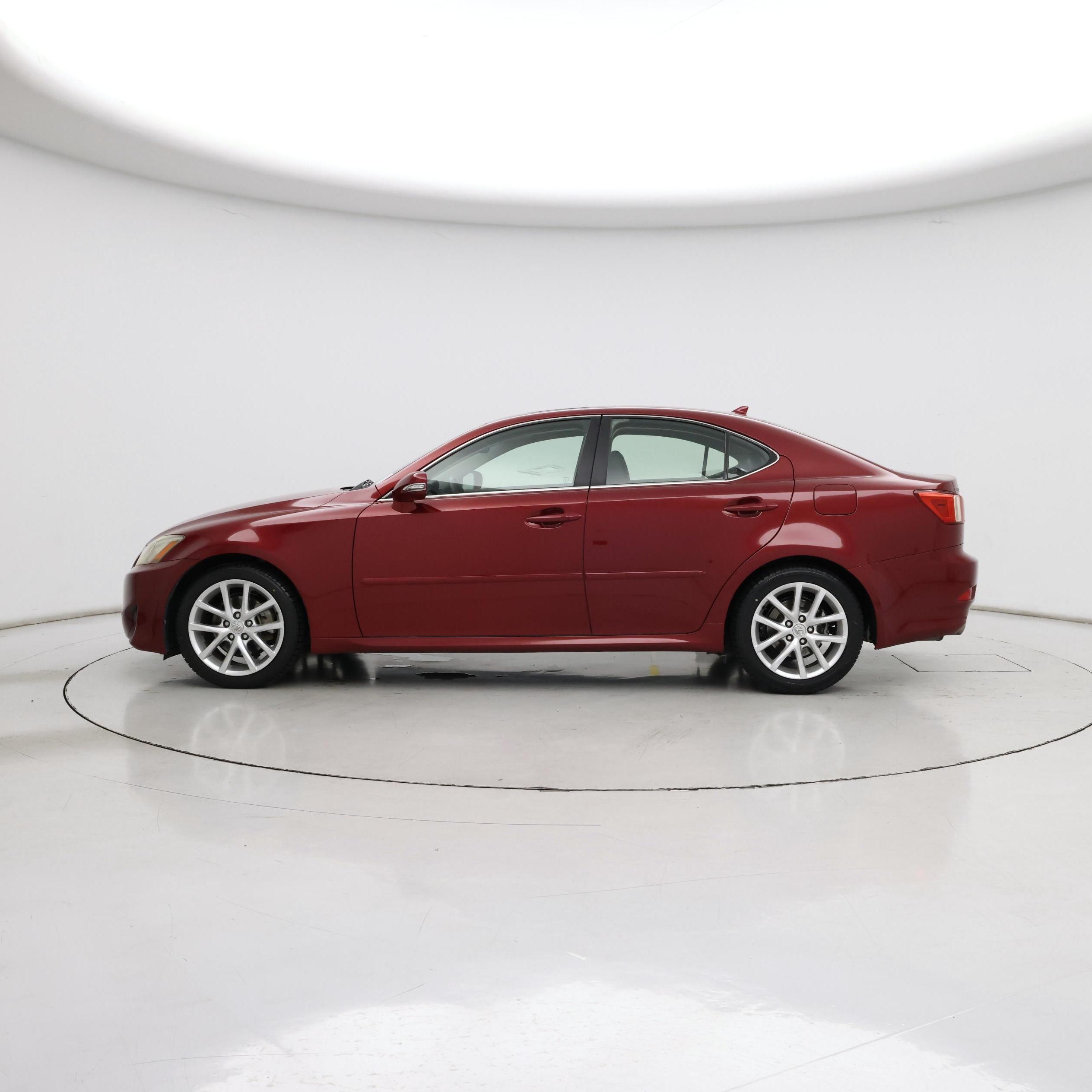 Thumbnail: 2013 Lexus IS - 3
