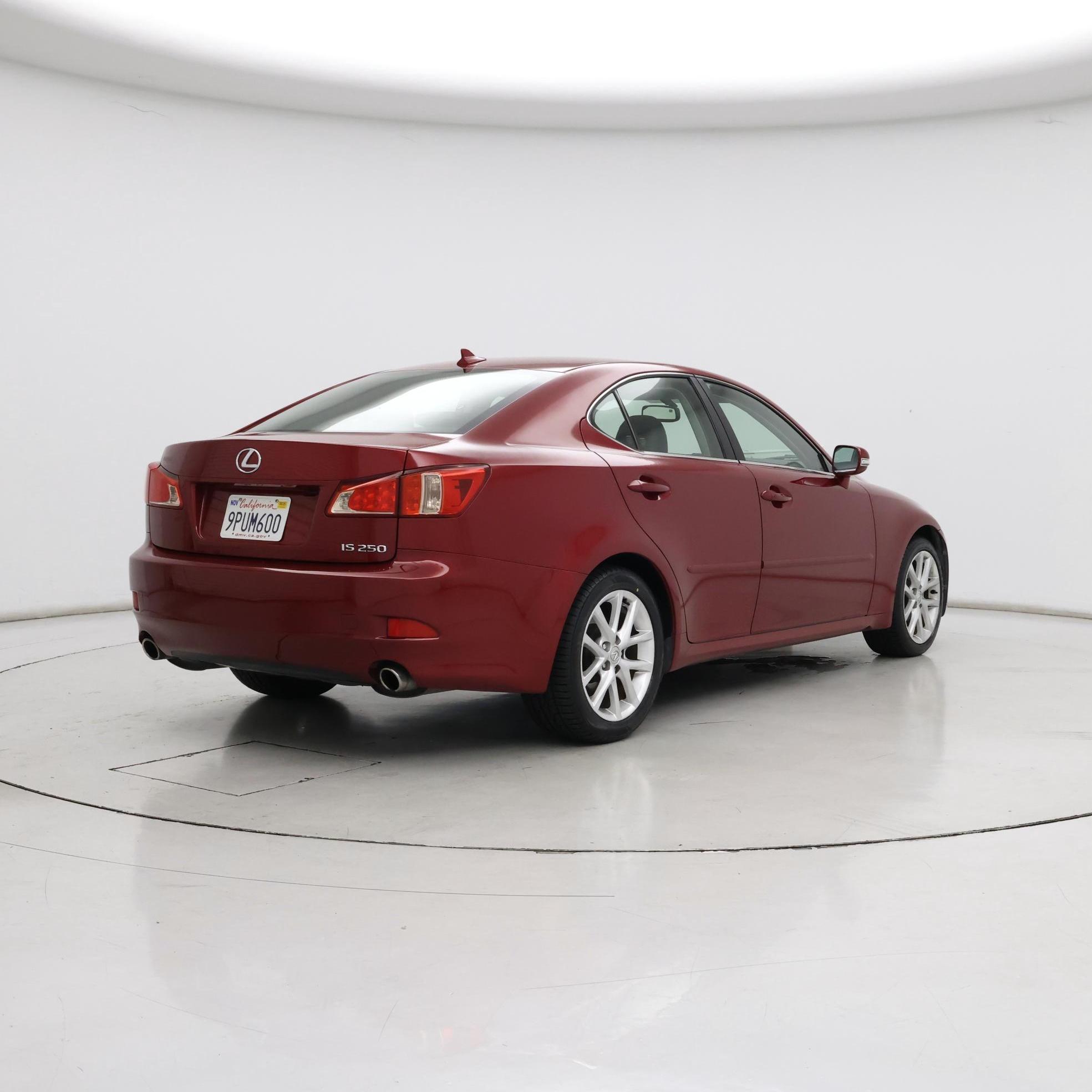 Thumbnail: 2013 Lexus IS - 8
