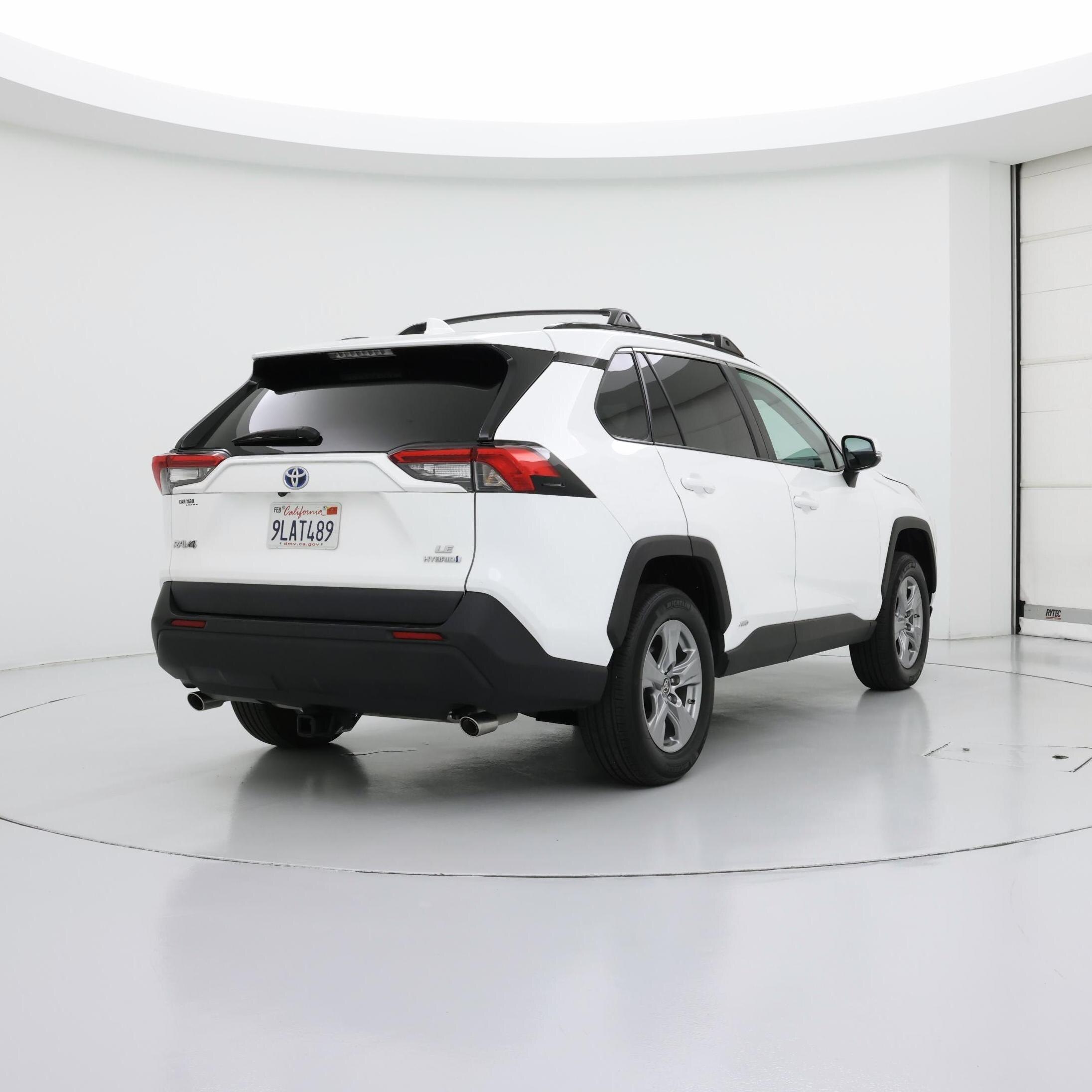 Thumbnail: 2024 Toyota RAV4 - 8