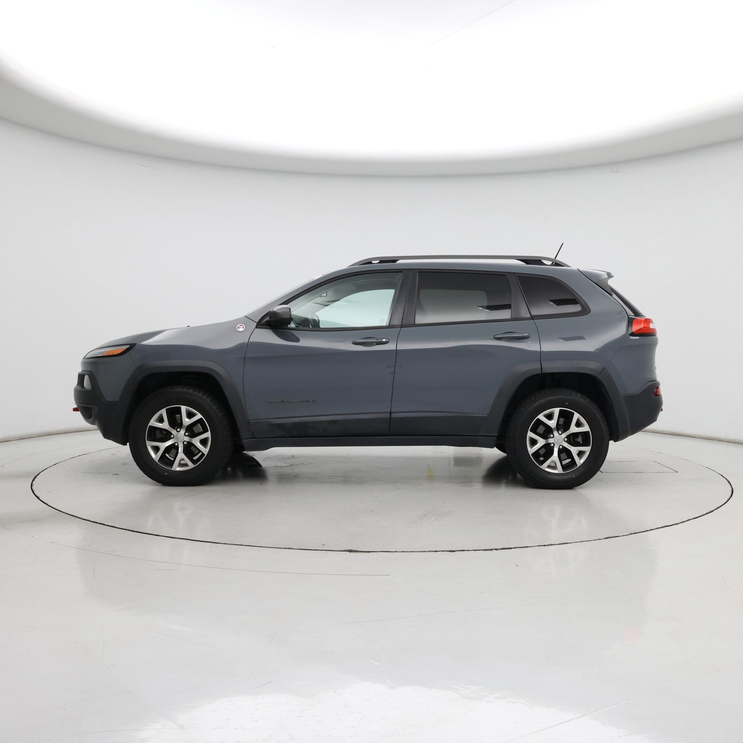 Thumbnail: 2014 Jeep Cherokee - 3
