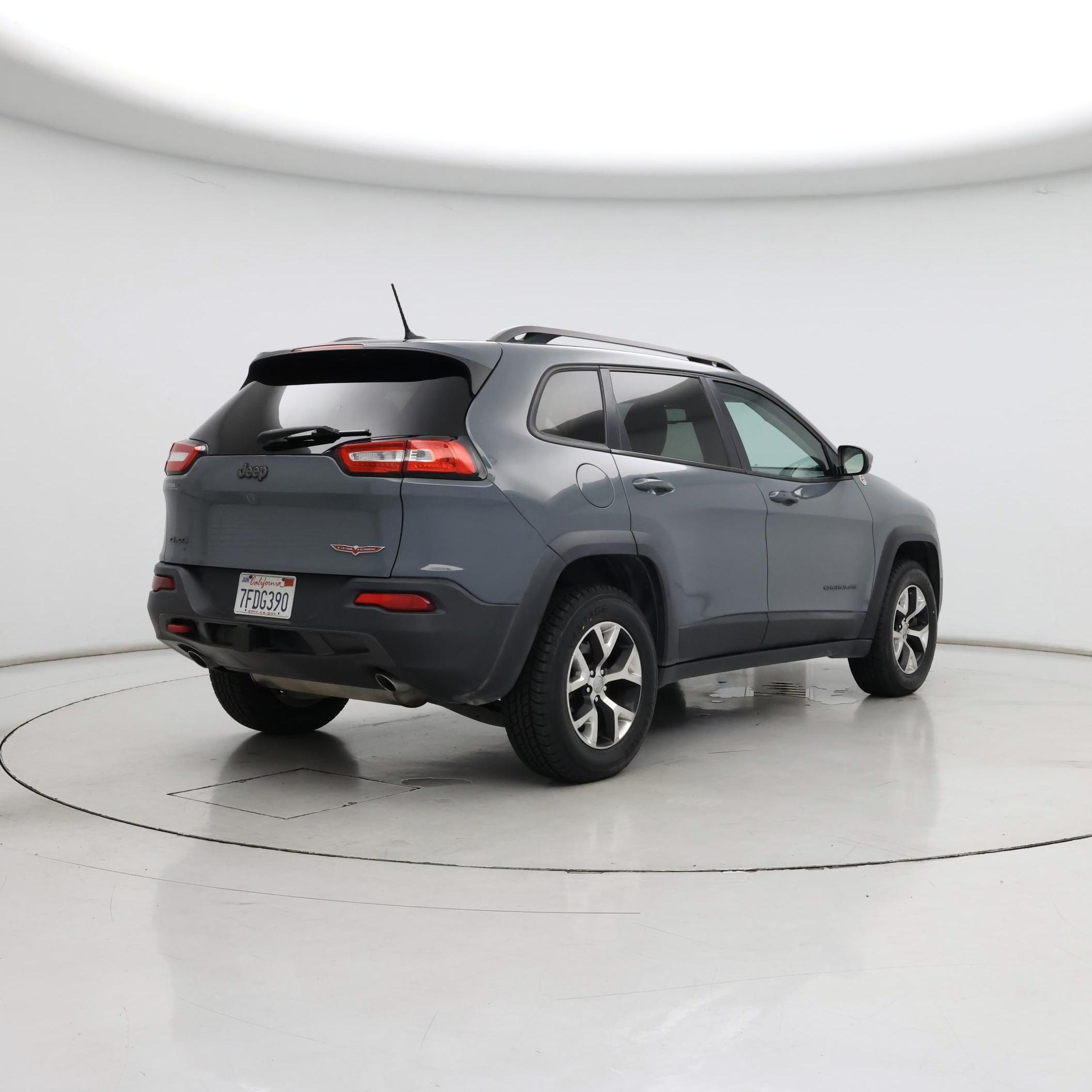 Thumbnail: 2014 Jeep Cherokee - 8