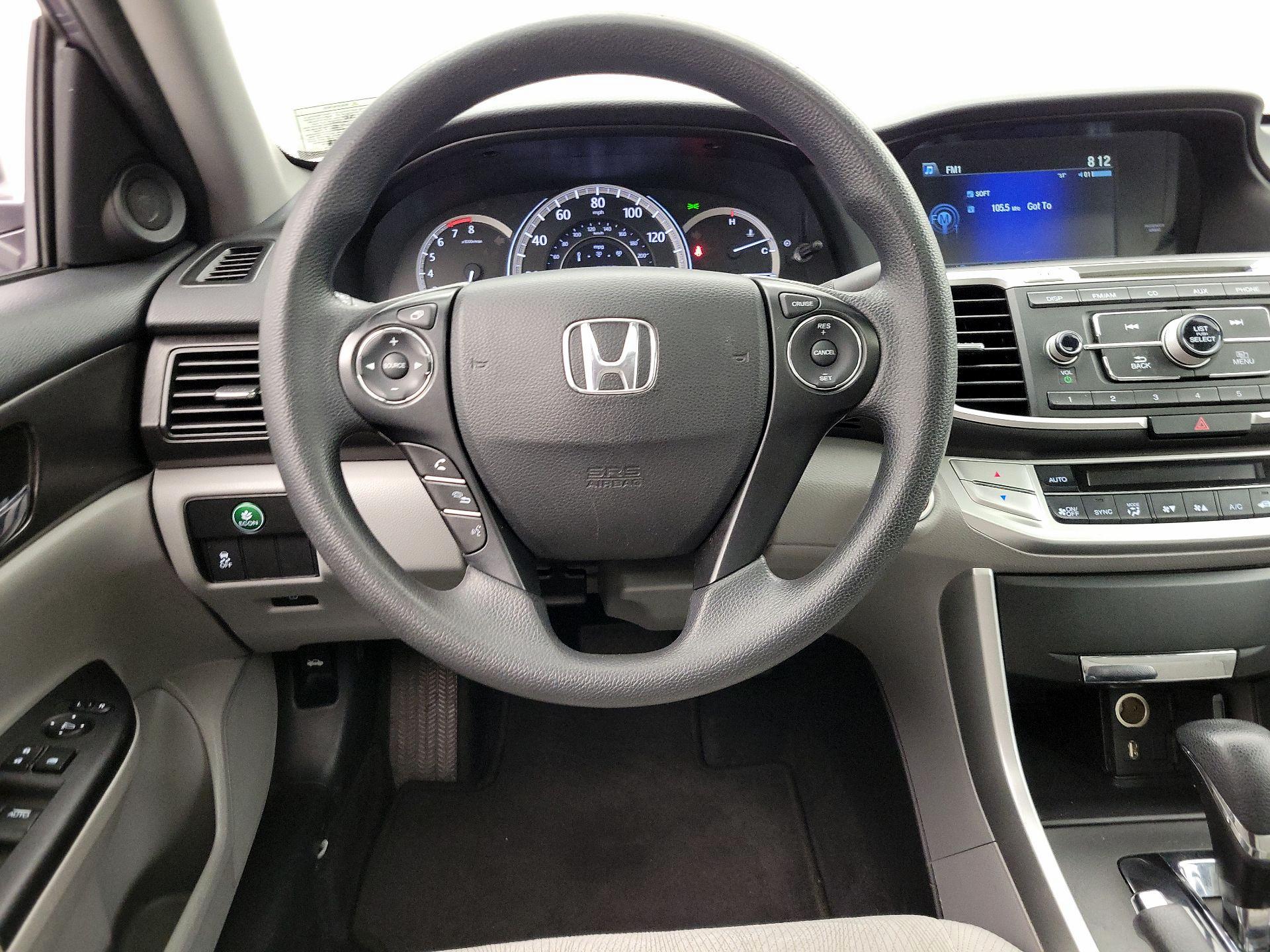 Thumbnail: 2015 Honda Accord - 10