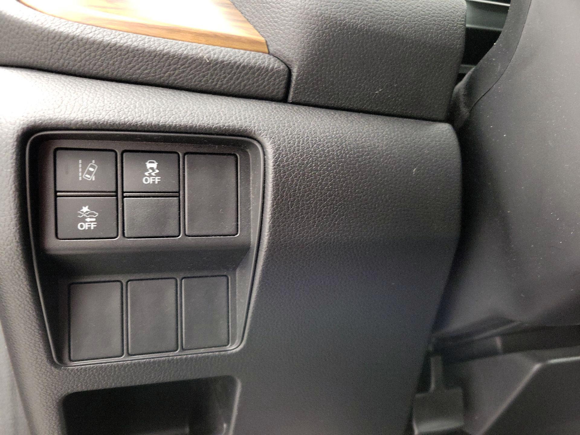 Thumbnail: 2017 Honda CR-V - 13