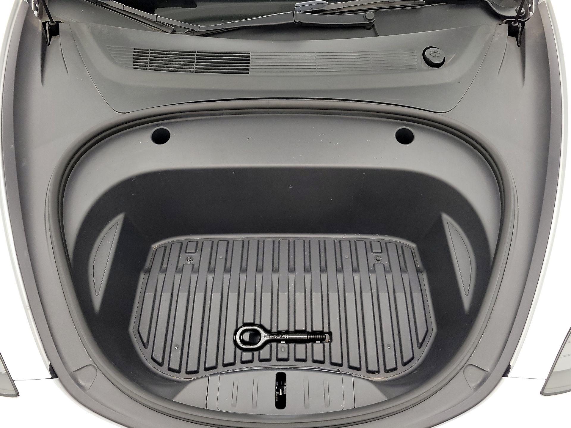 Thumbnail: 2022 Tesla Model 3 - 20