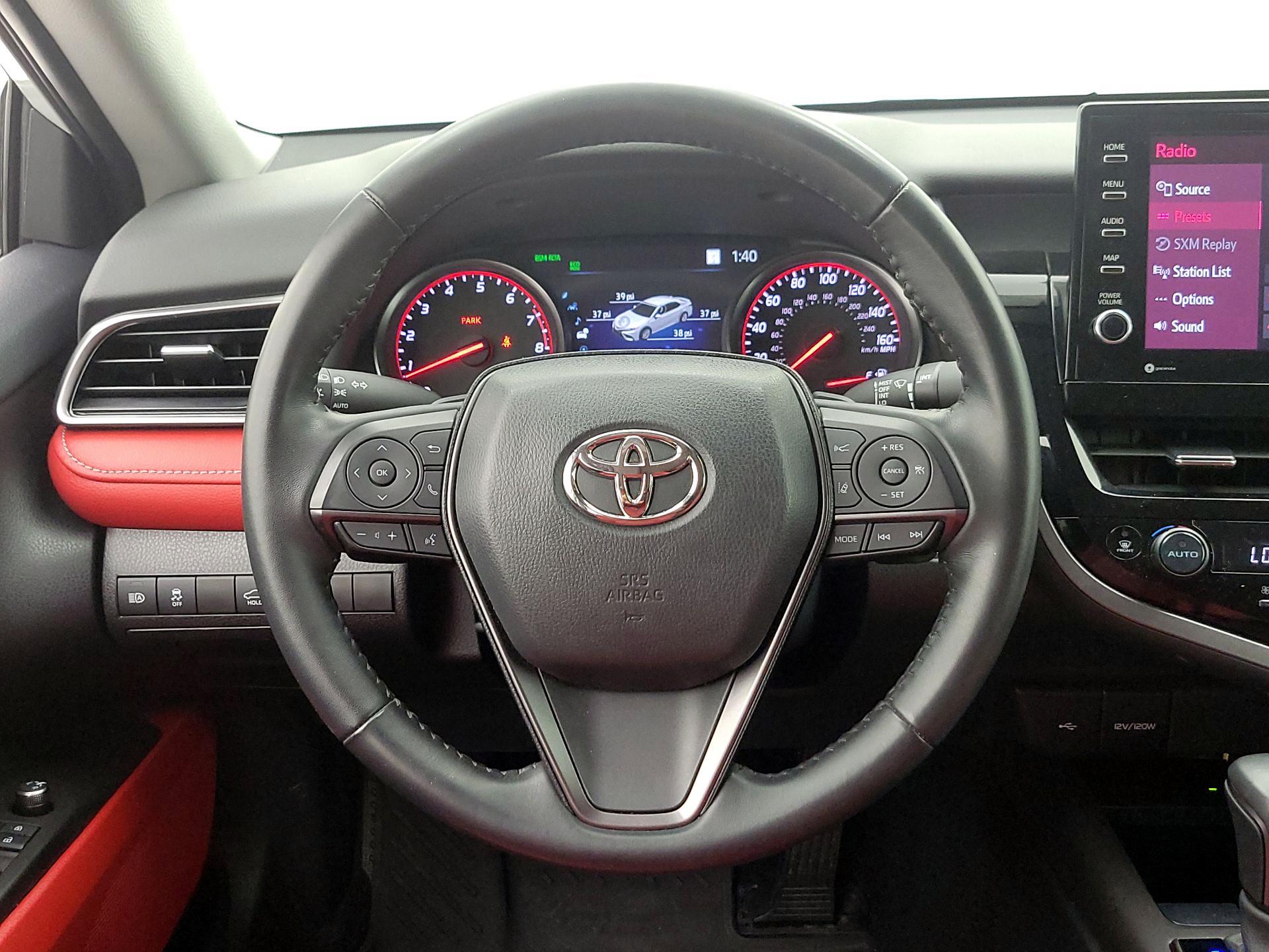 Thumbnail: 2024 Toyota Camry - 10