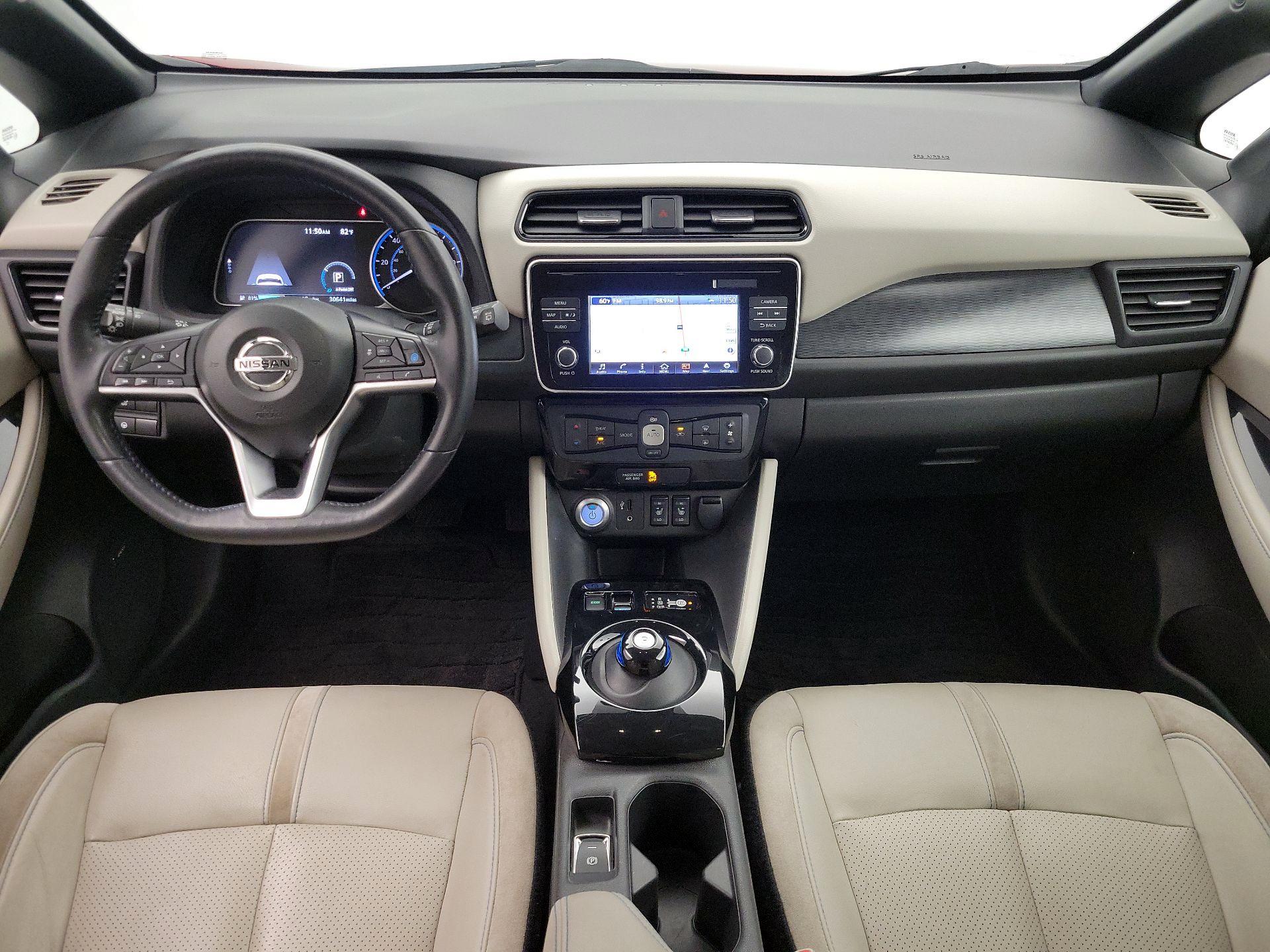Thumbnail: 2018 Nissan Leaf - 9