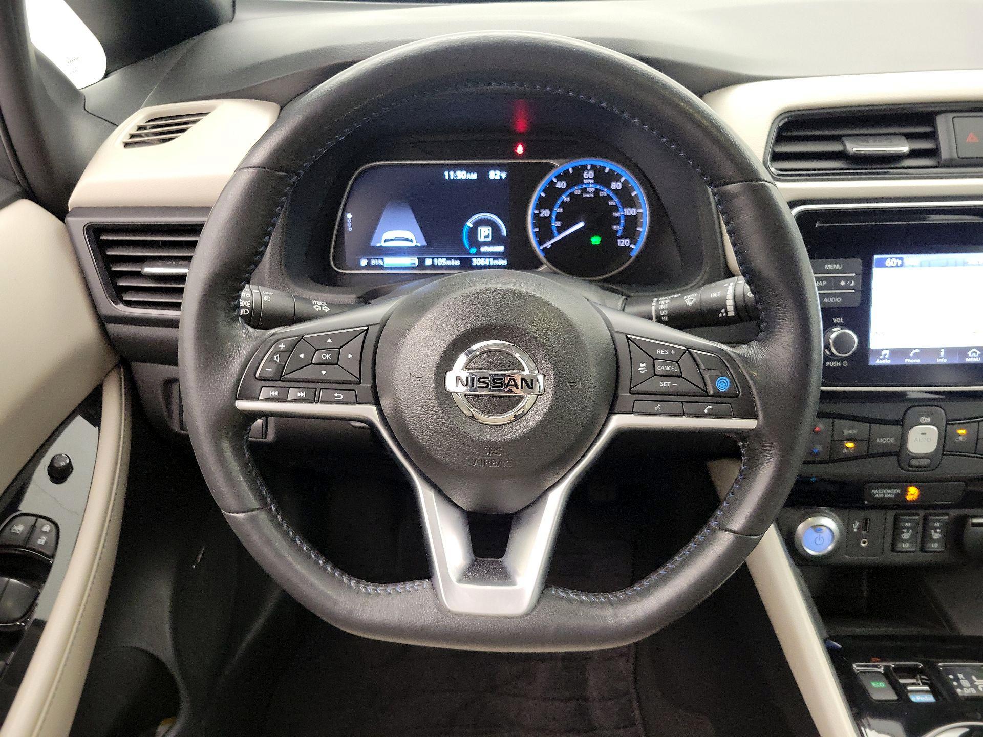 Thumbnail: 2018 Nissan Leaf - 10