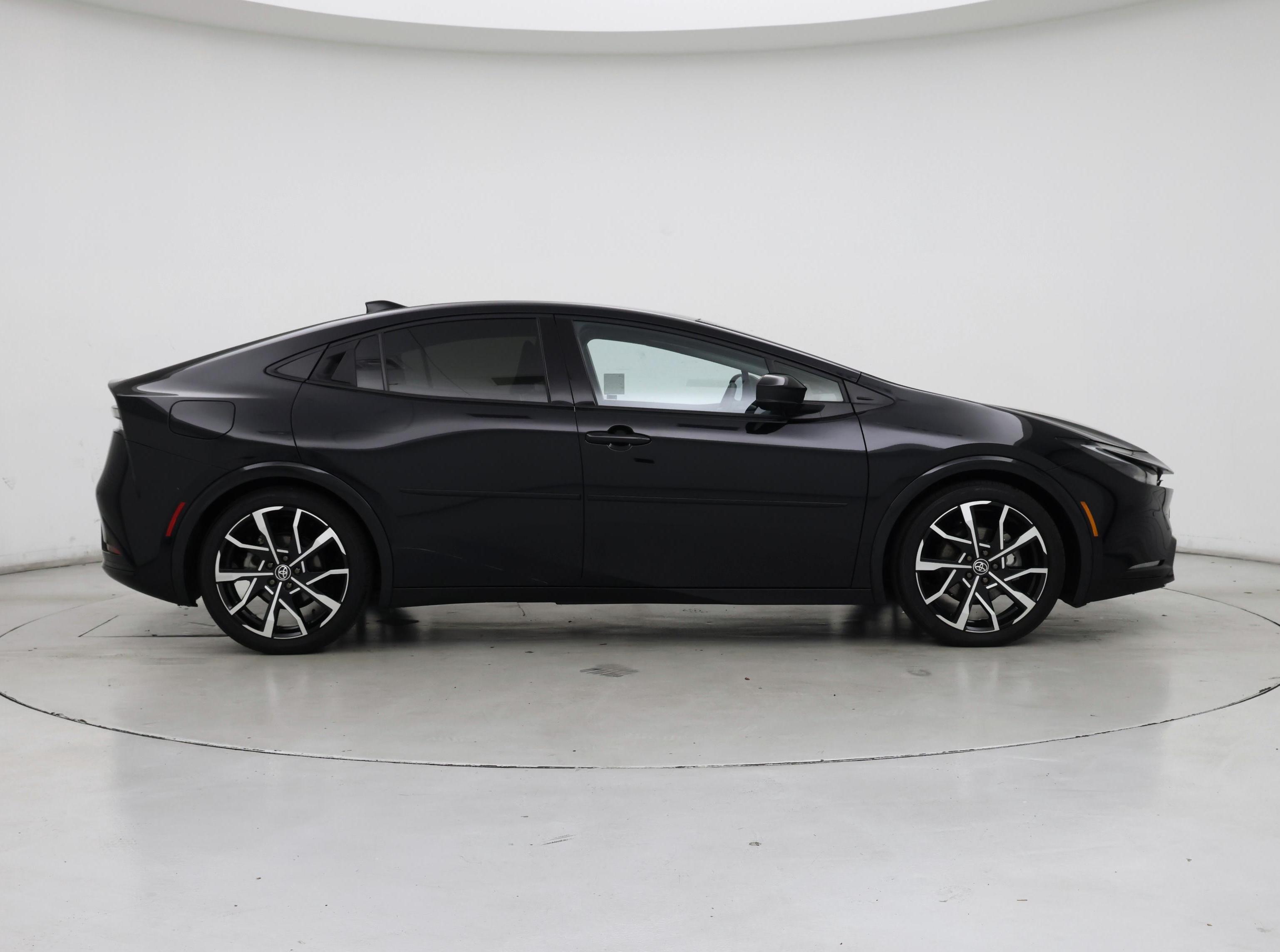 Thumbnail: 2024 Toyota Prius Prime - 7